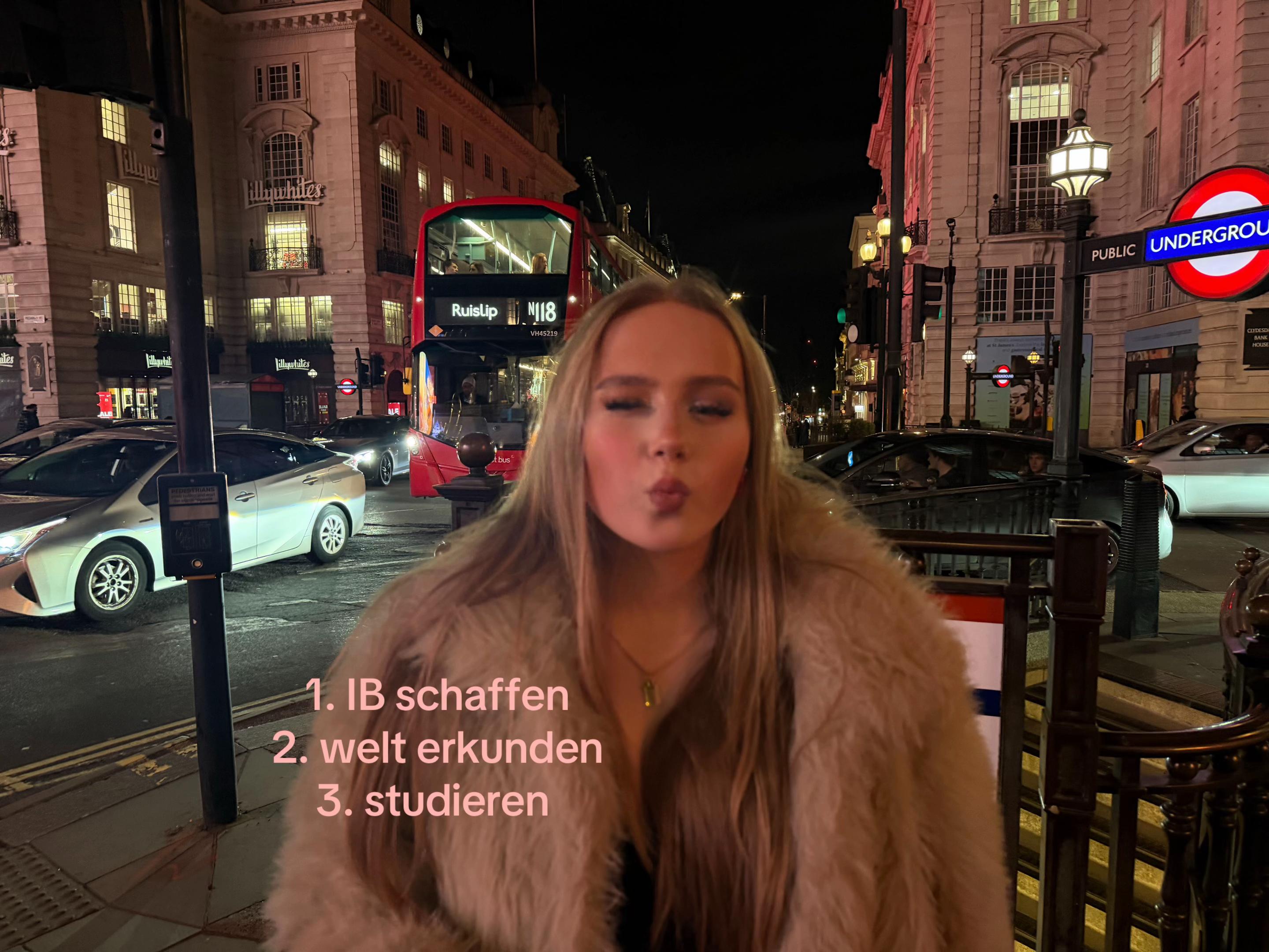 @ELLIE