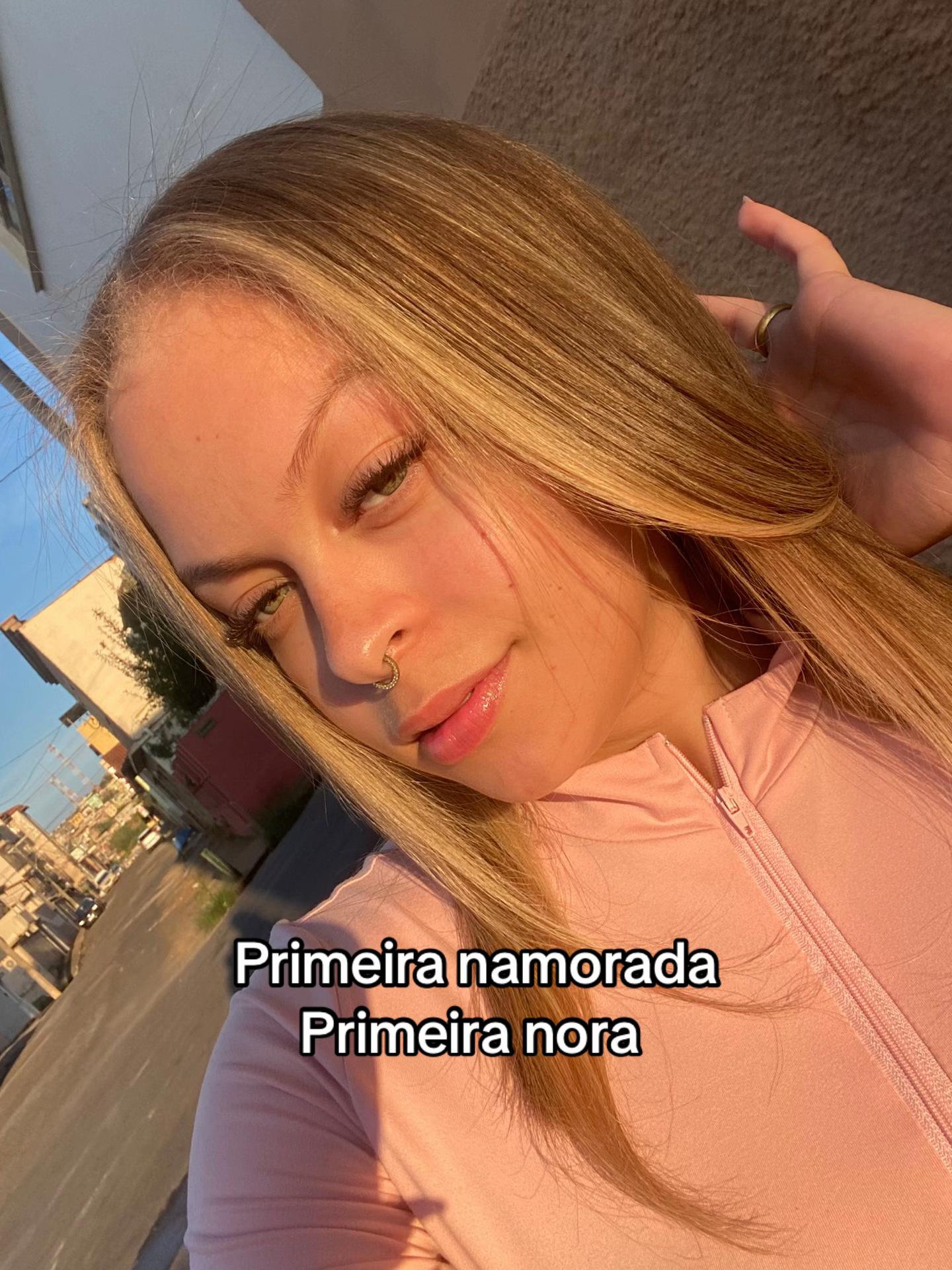 @Camily Fernandes