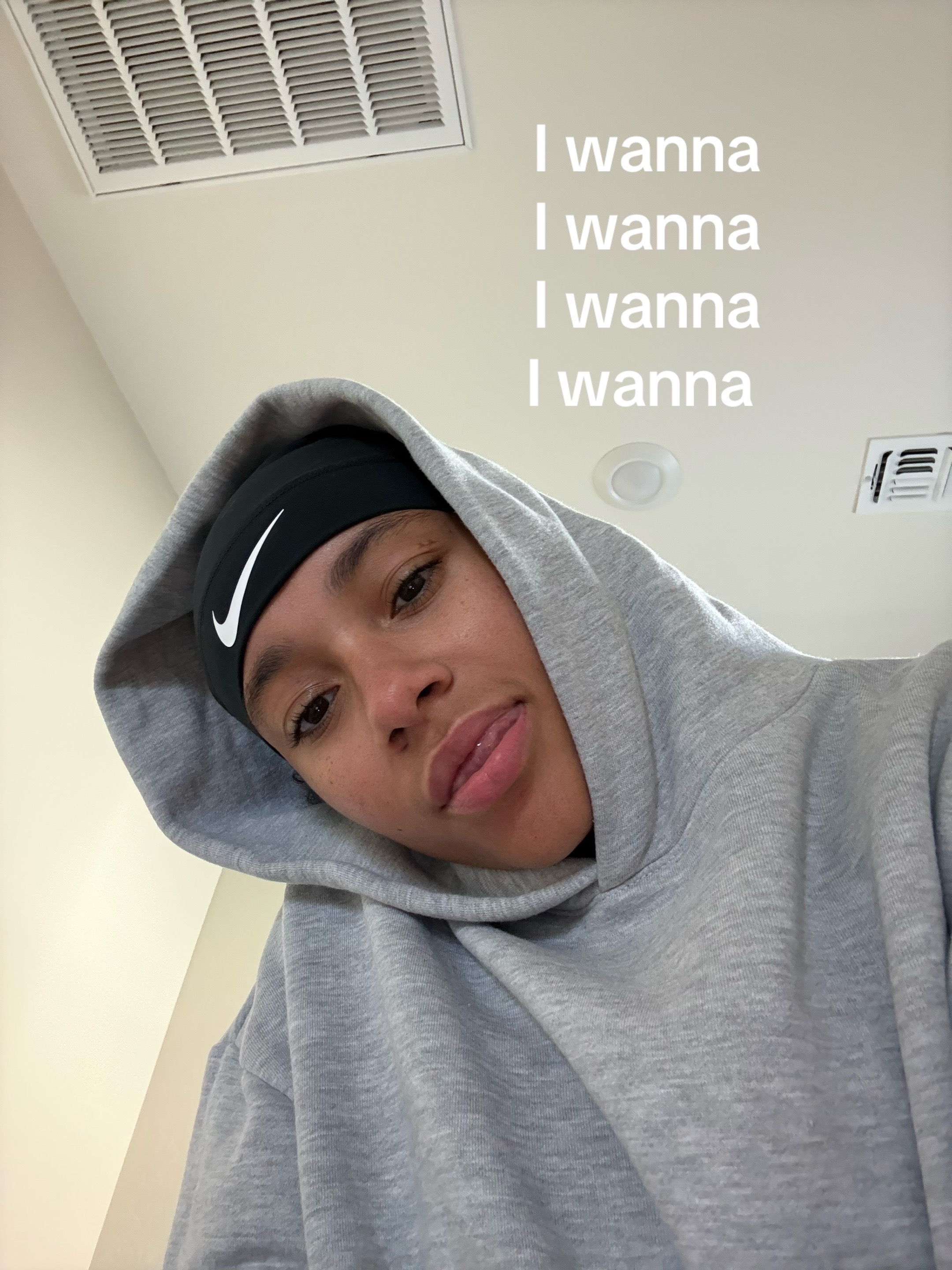@🥽