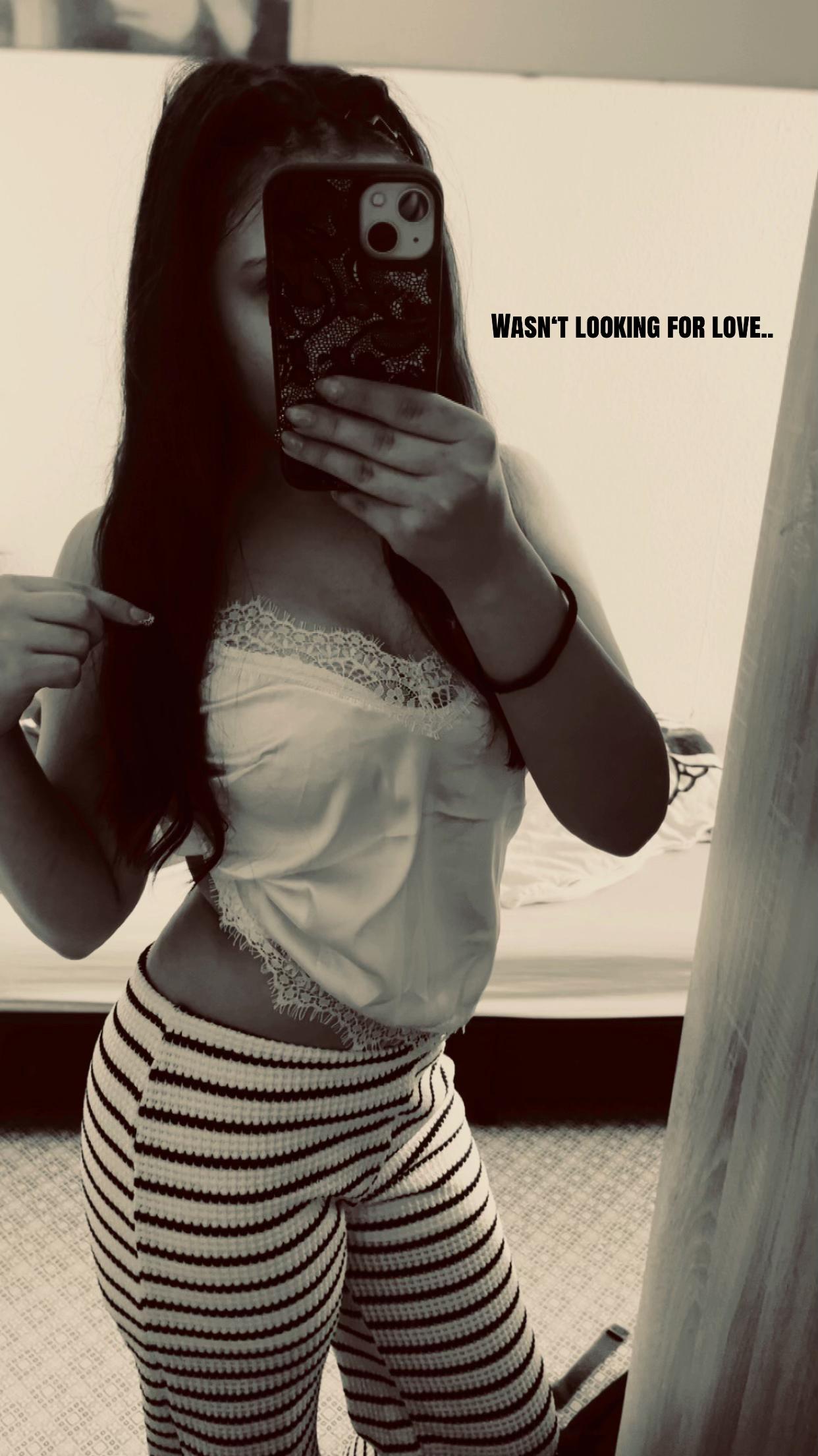 @𝐉𝐨𝐬𝐞𝐩𝐡𝐢𝐧🪽