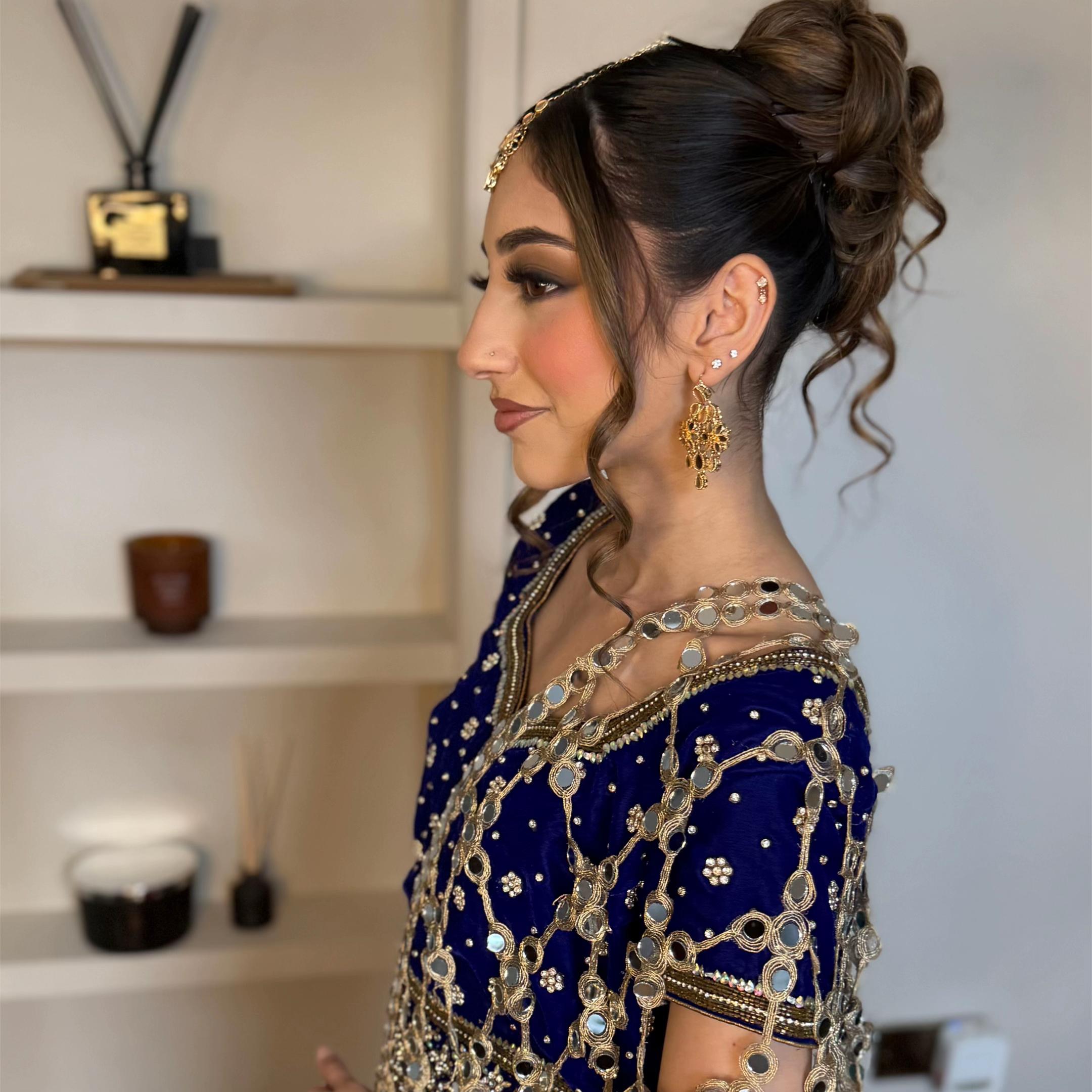 @hairbymomina