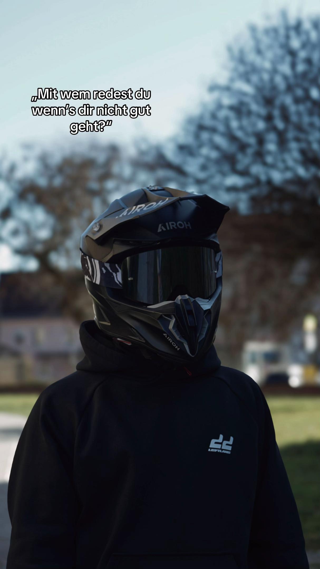 @𝔗𝔥𝔢𝔬