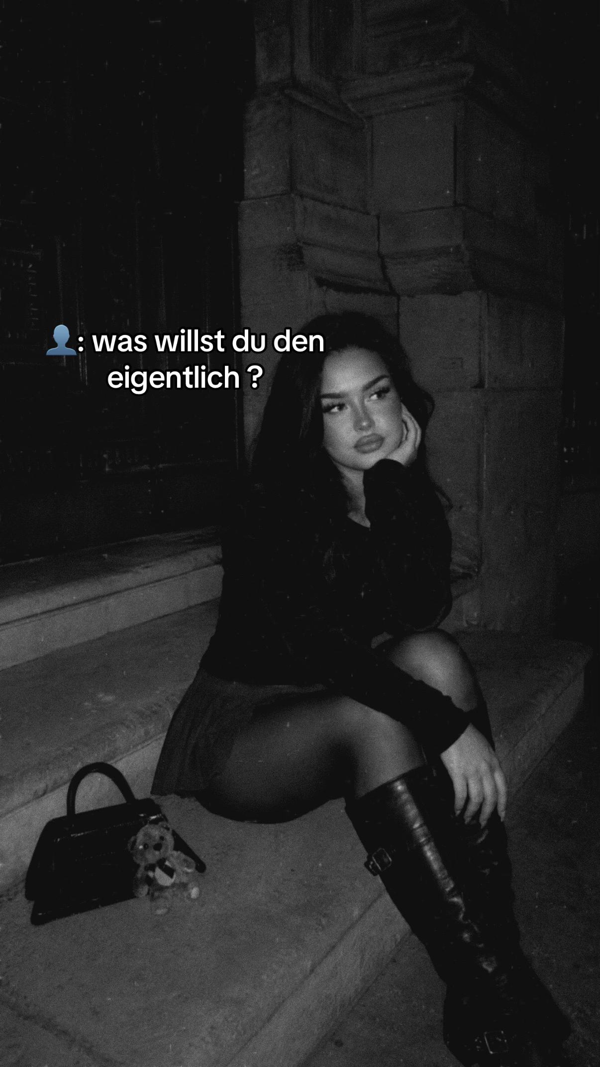 @m i a