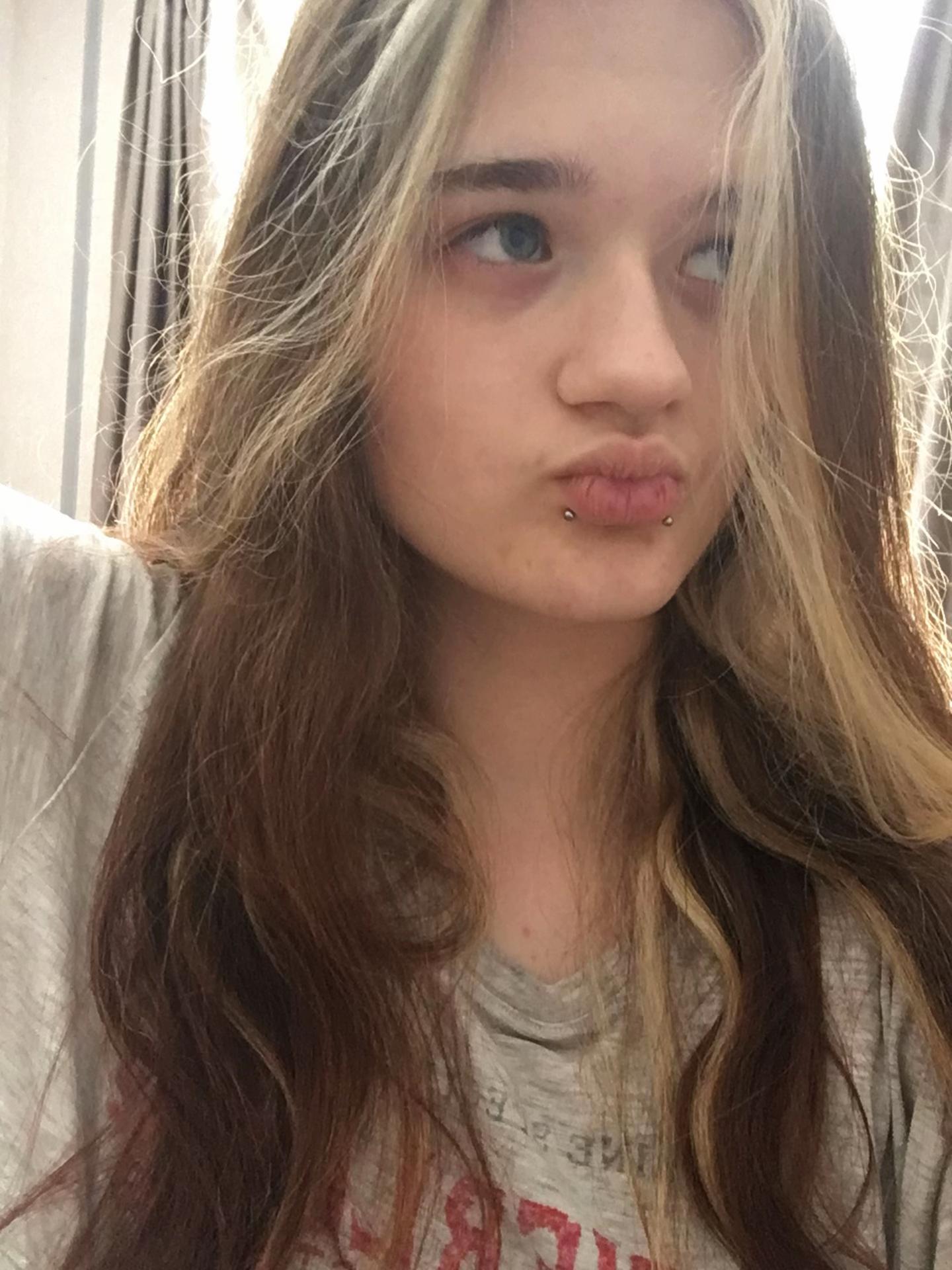 @соня