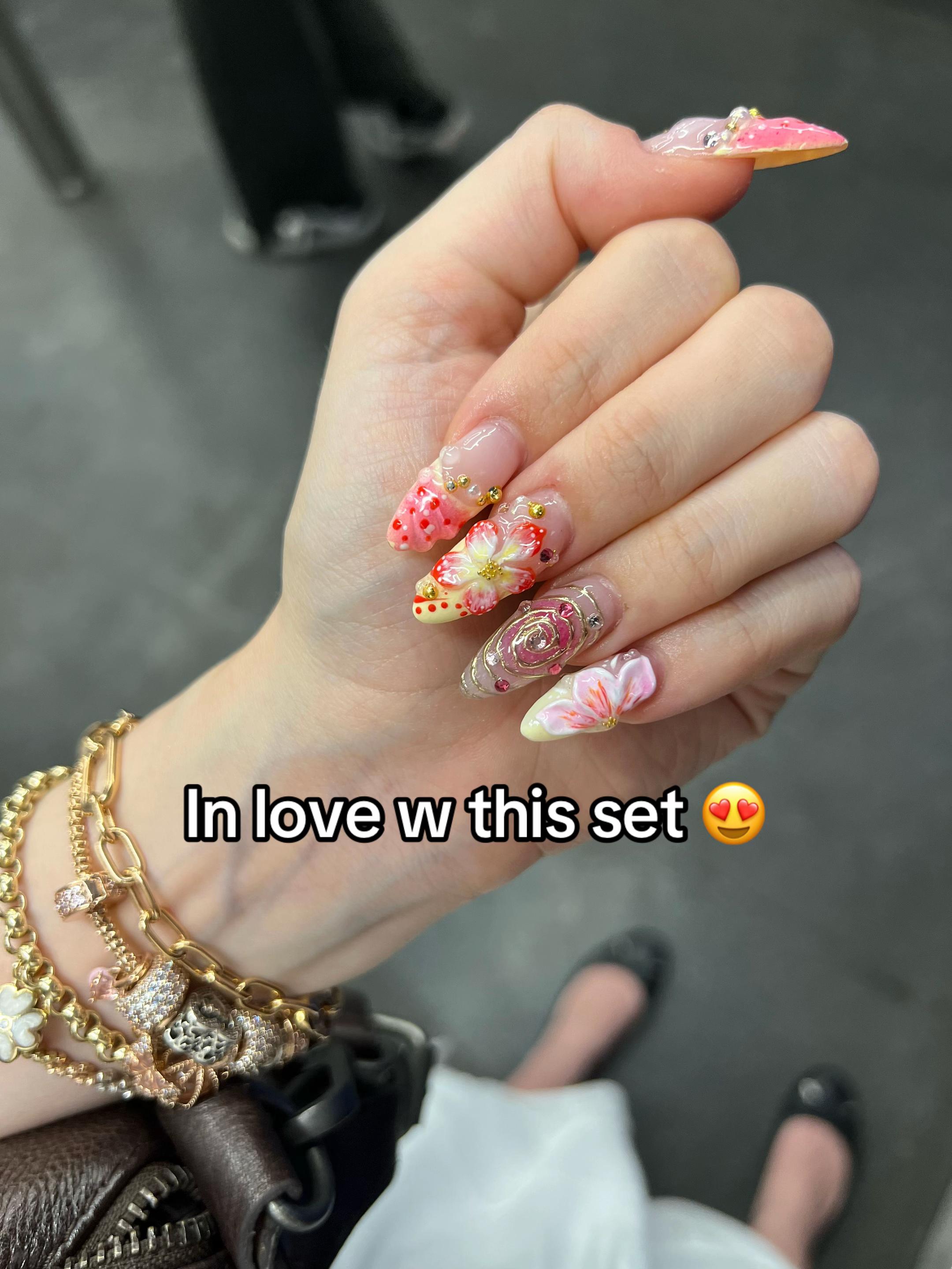 @nazdoeslife