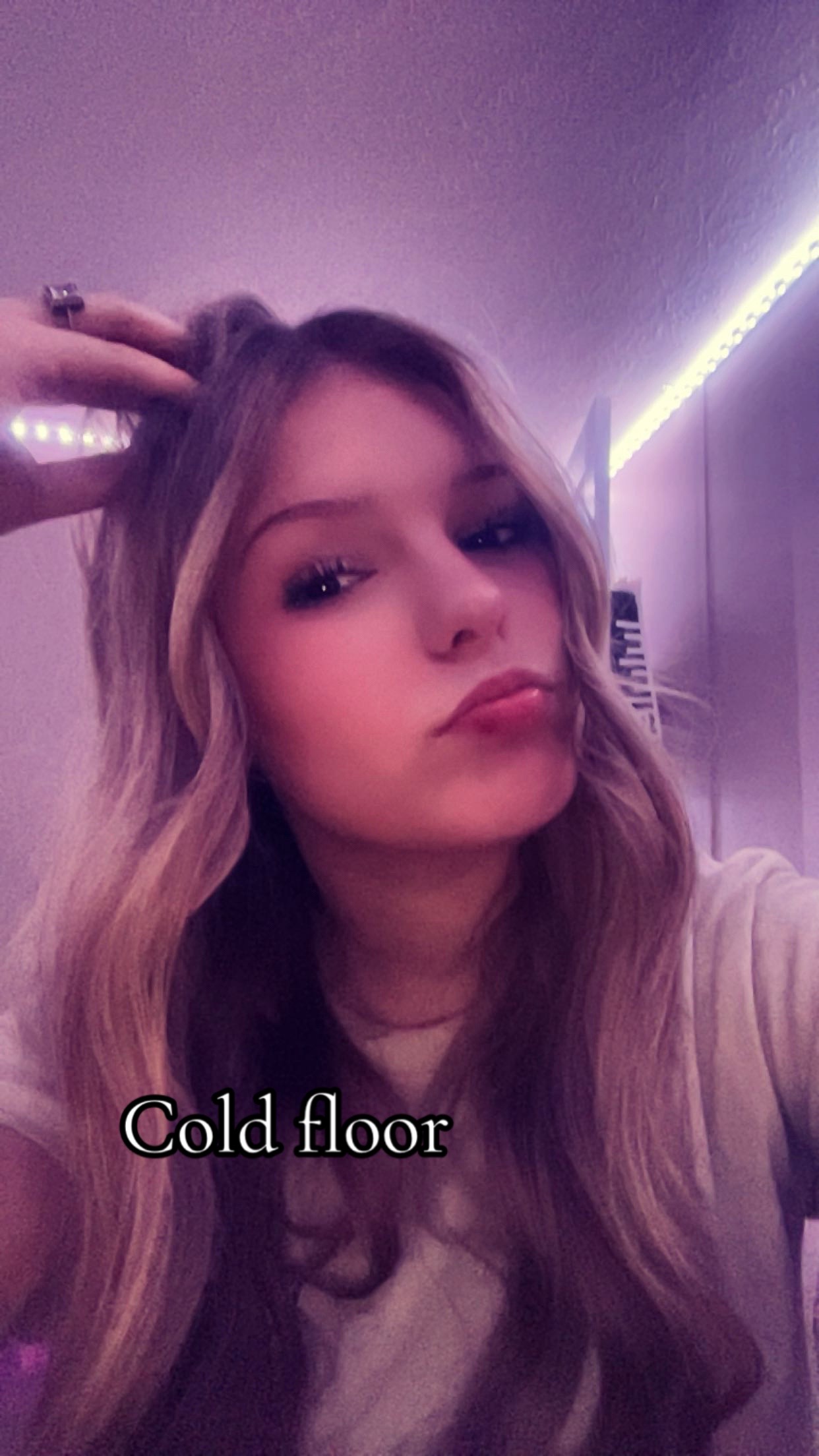 @𝚃𝚊𝚢💋🤍