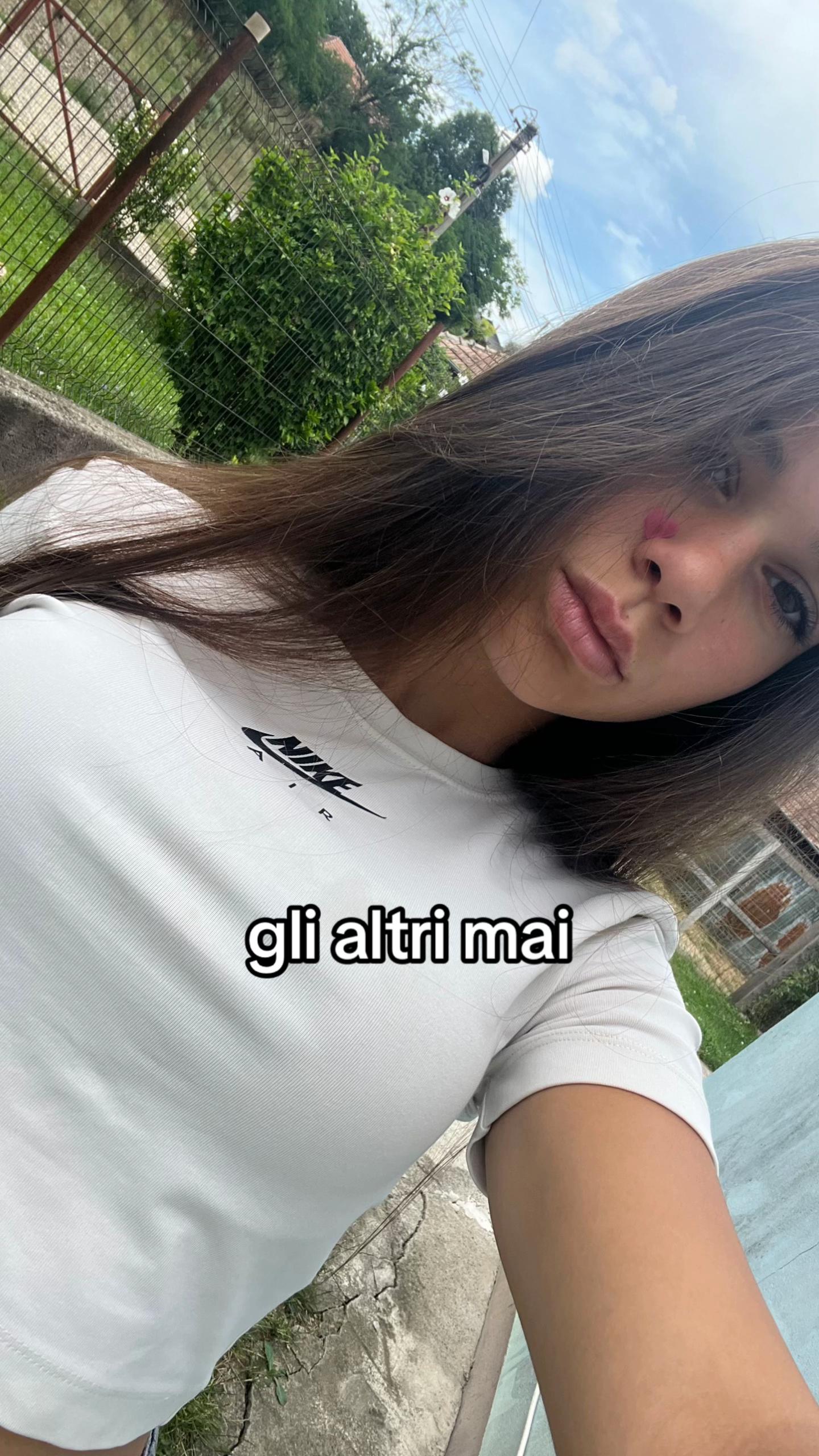 @_.amaliaaa.spammmmmm