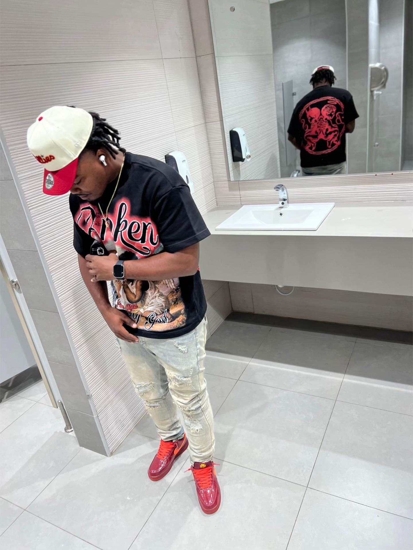 @𝖕𝖑𝖆𝖞𝖇𝖔𝖞 KENS🤴🏾🤍🇭🇹