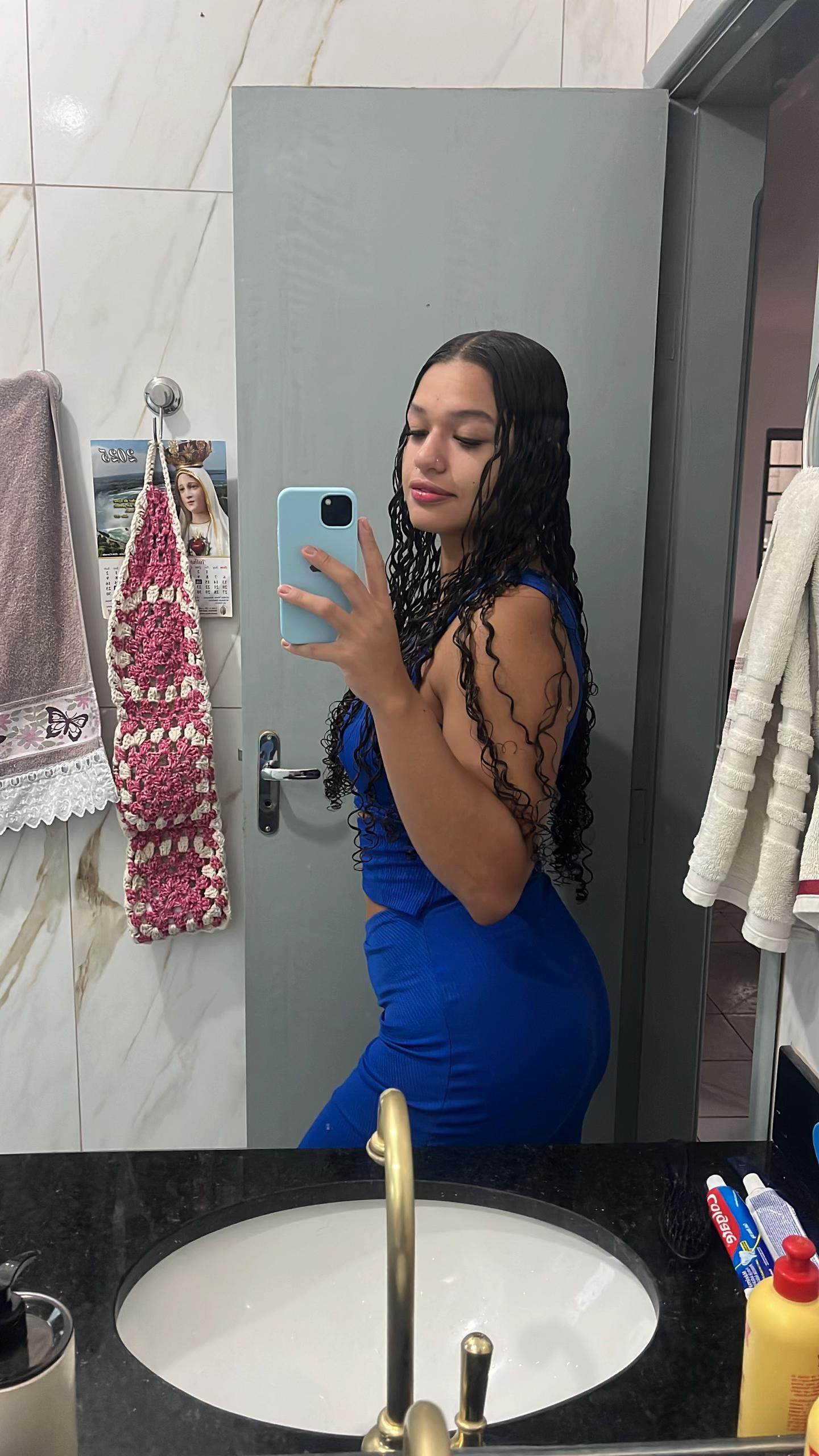 @ana clara