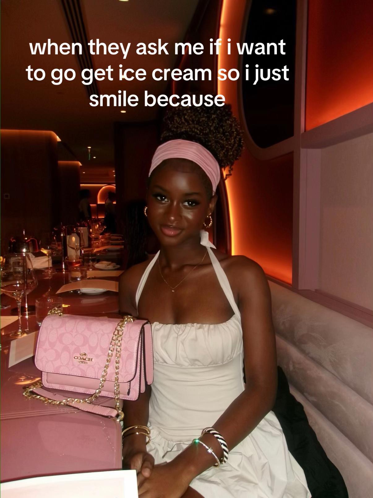@Fayy 🧸🎀