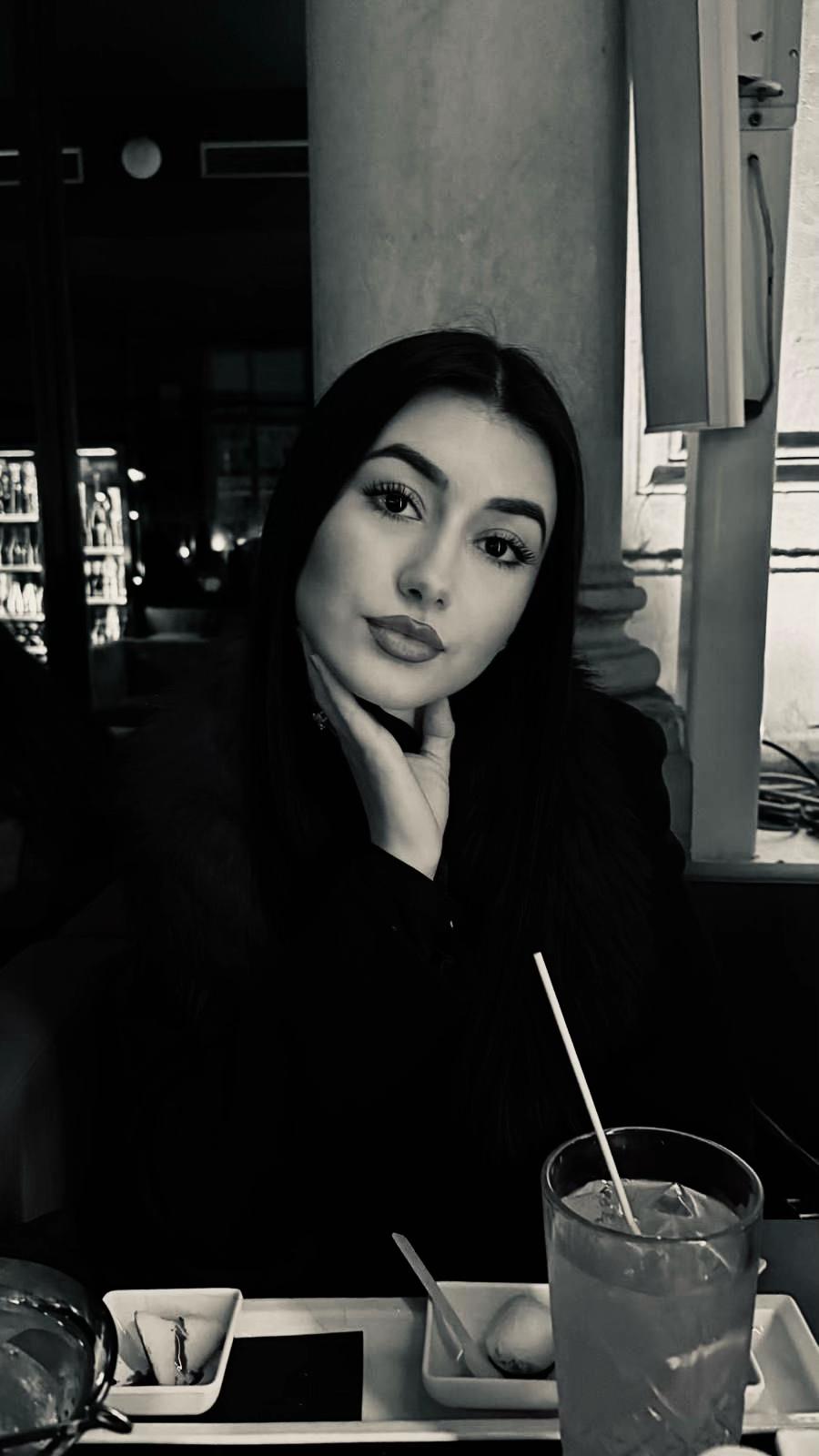 @Yanira Castro