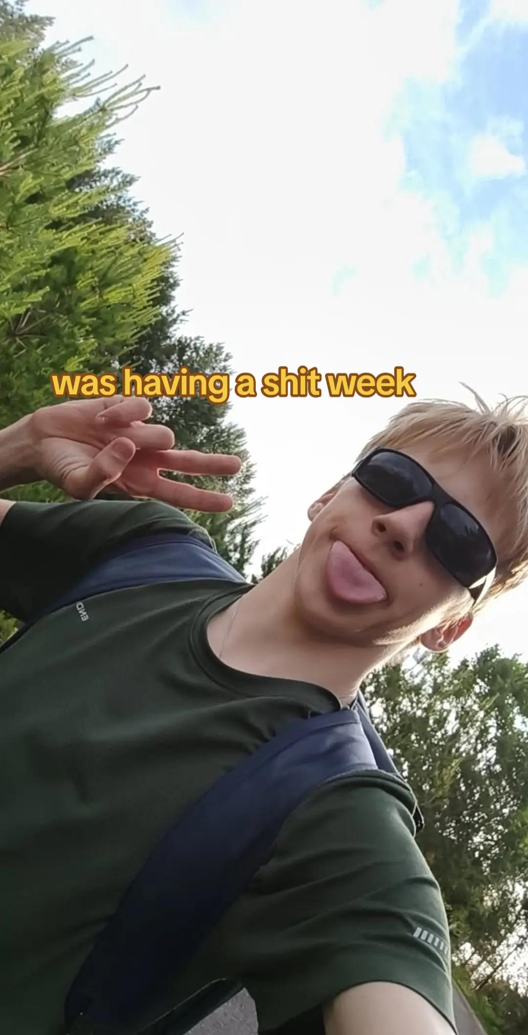 @WixyYT✝️✝️