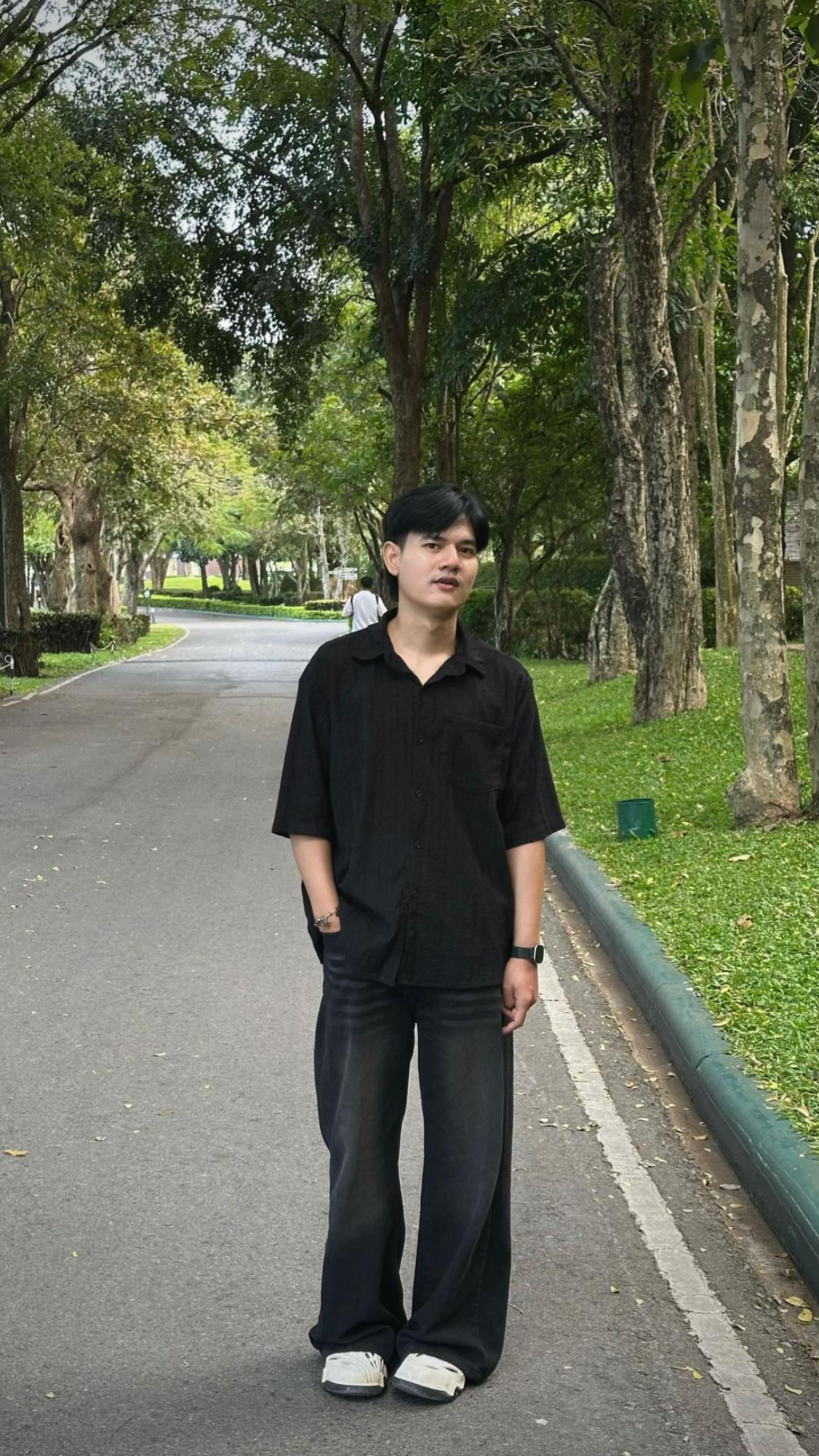 @Hz_