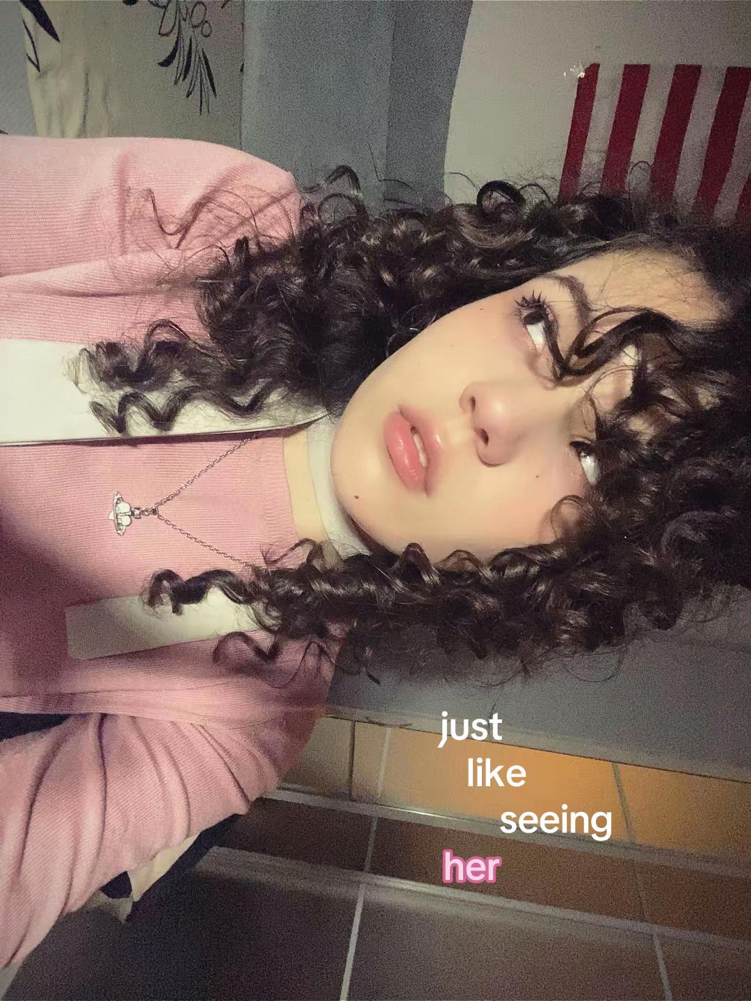 @moth