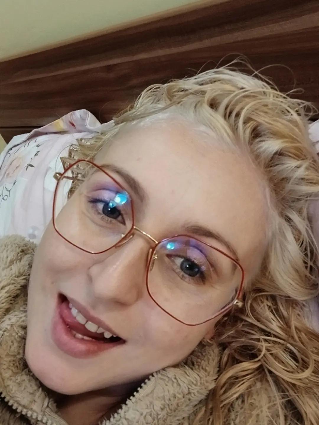 @Elena-Adina