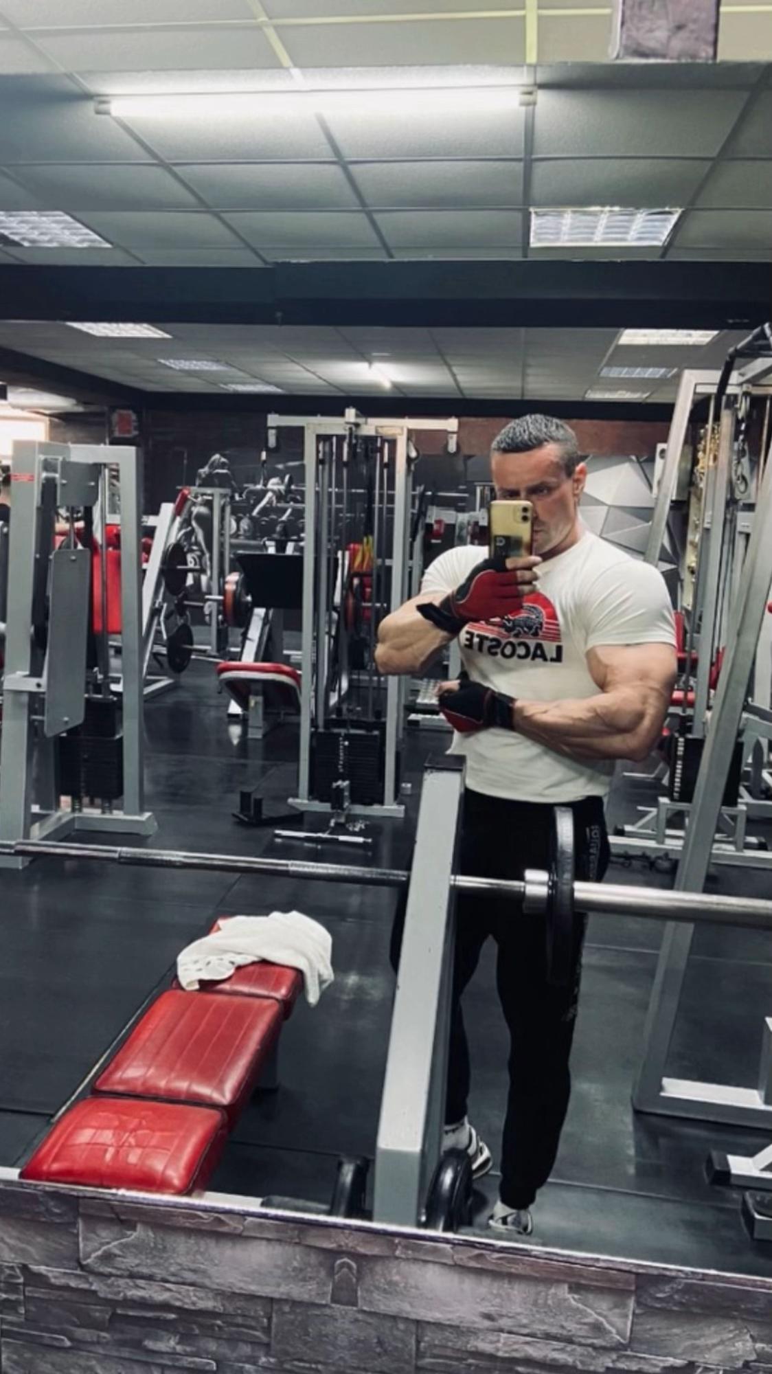 @balkan_bodybuilding