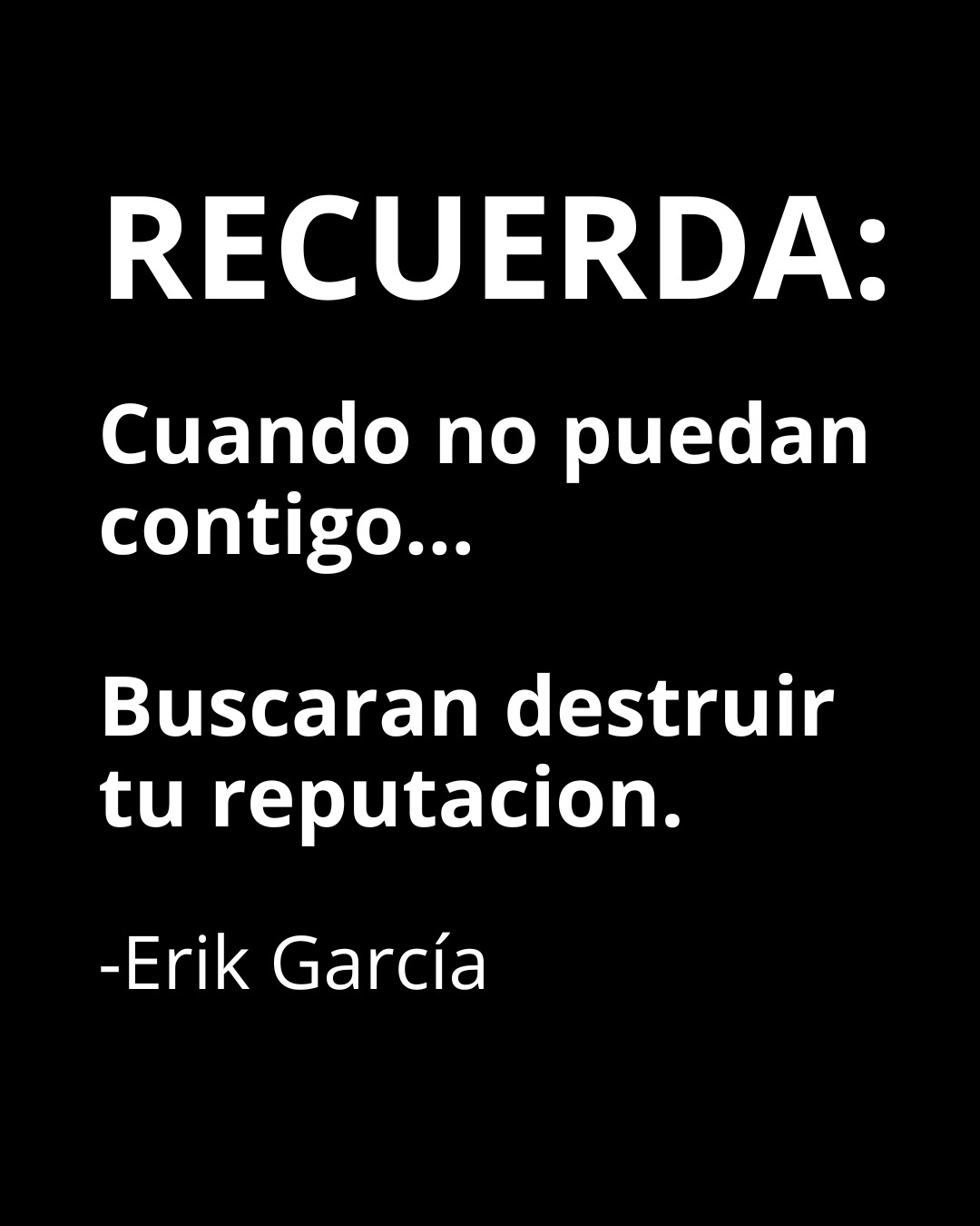 @Erik García