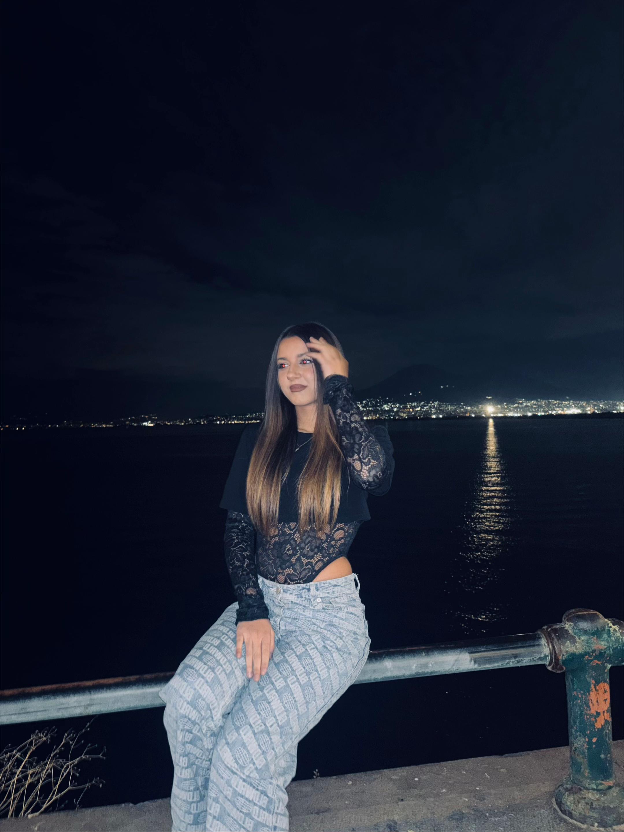 @👸🏽
