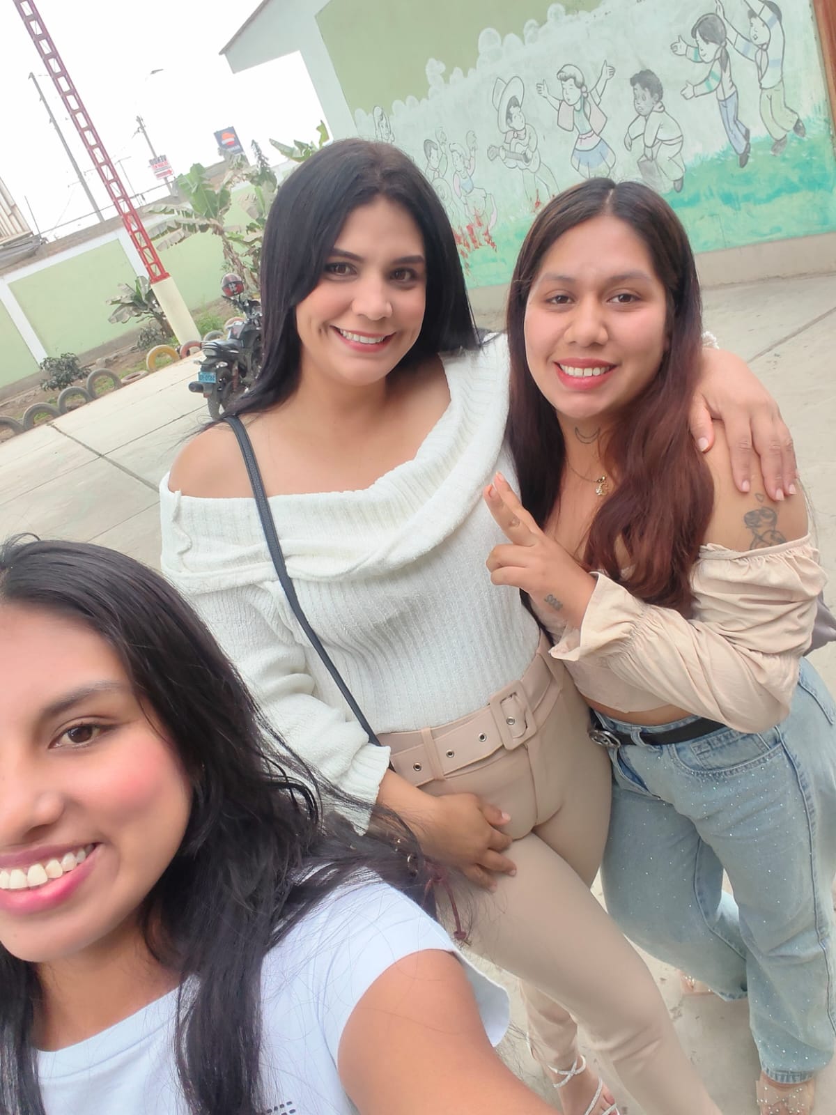 @NAYELI🎀