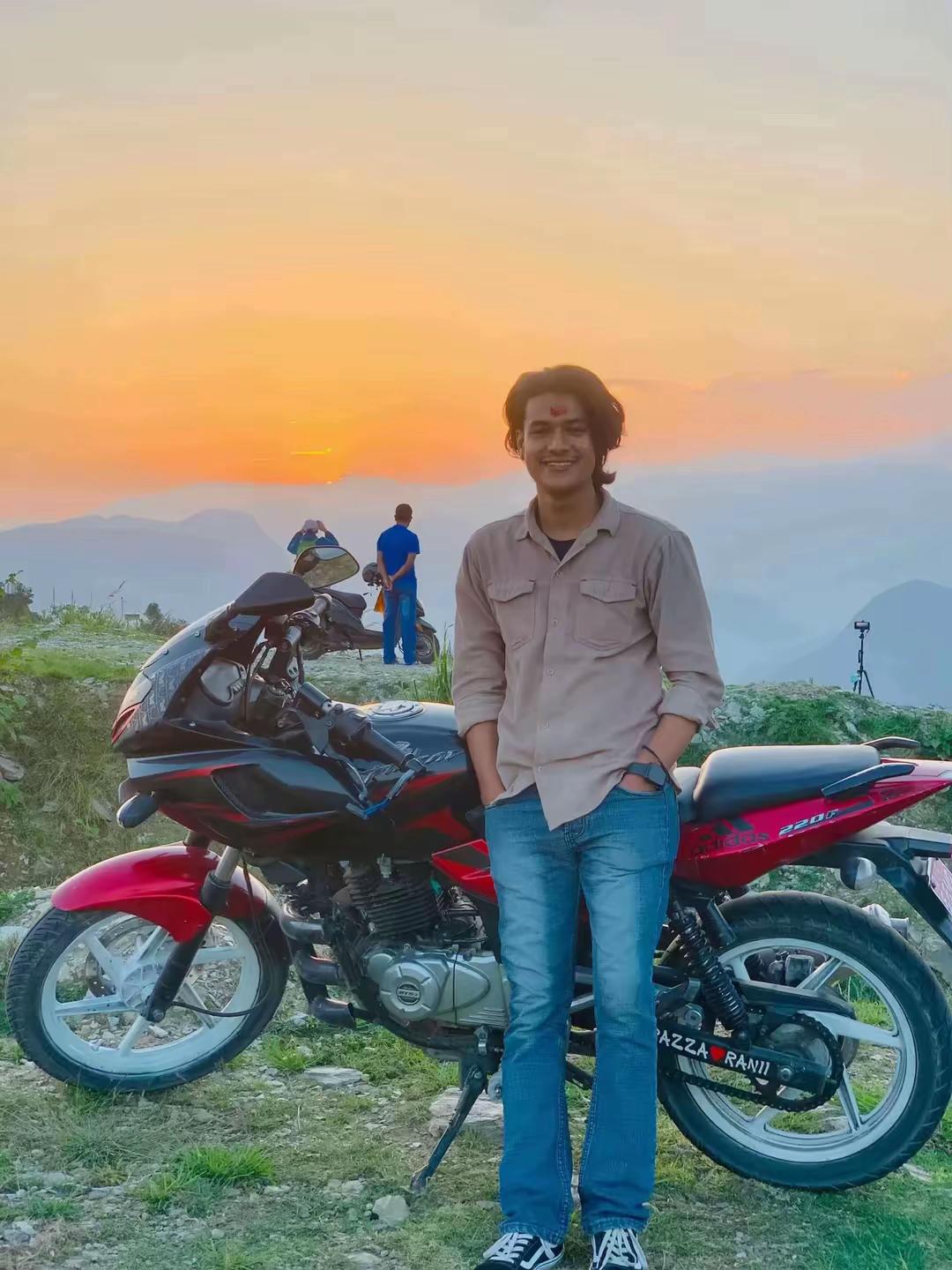 @Mr Pariyar❤️&zwj;🩹