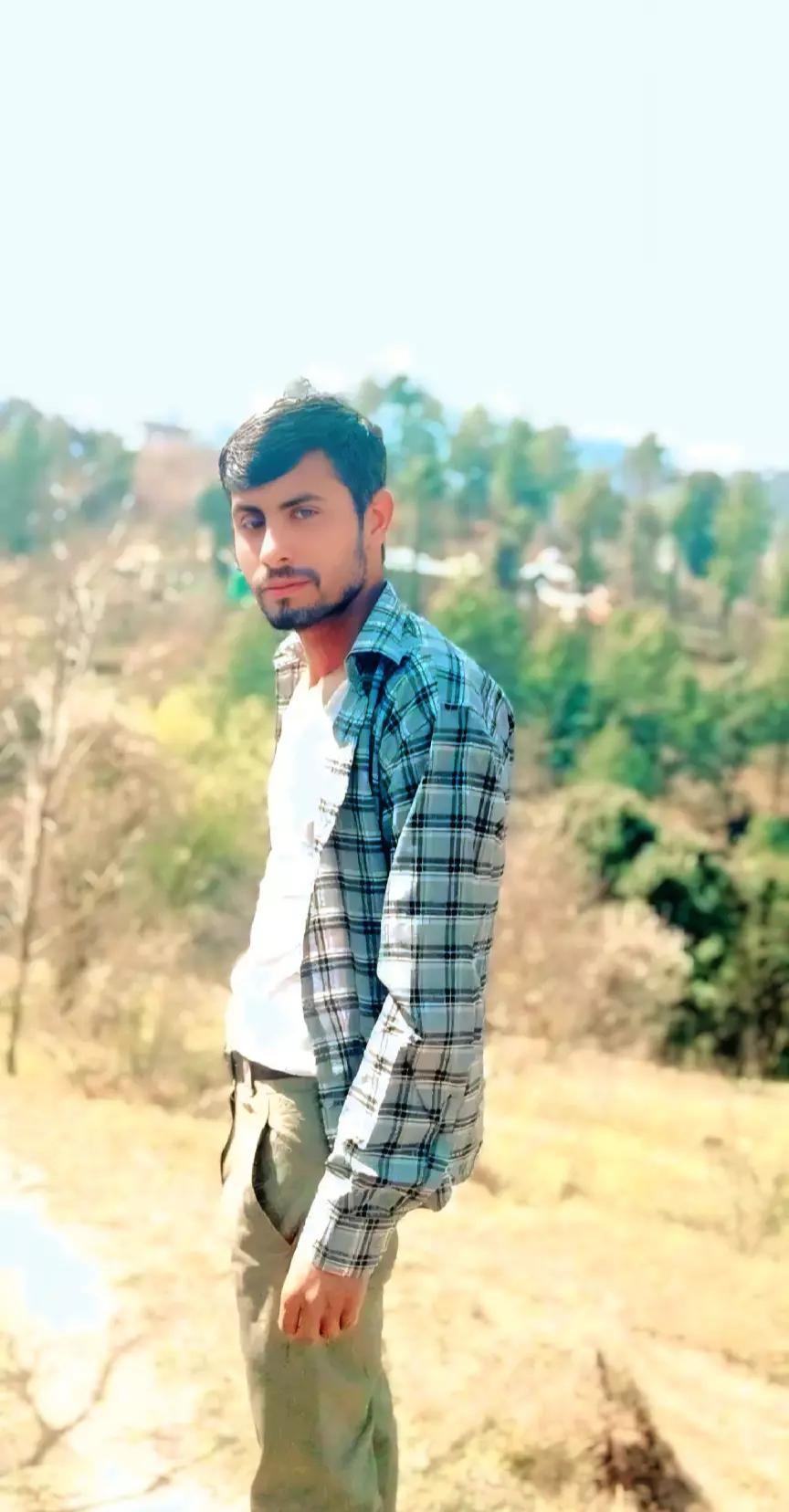@kashmiri