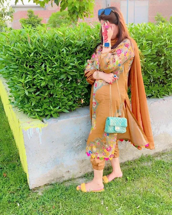@Rida Shahzadi 💫