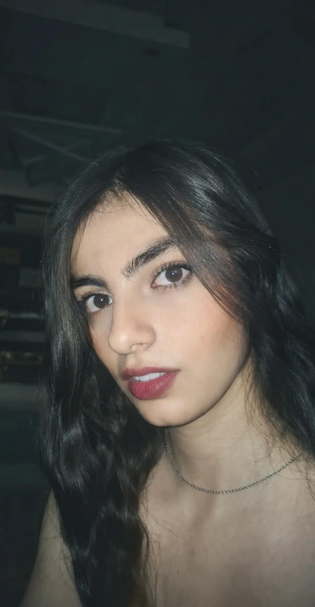 @paniz_wwww
