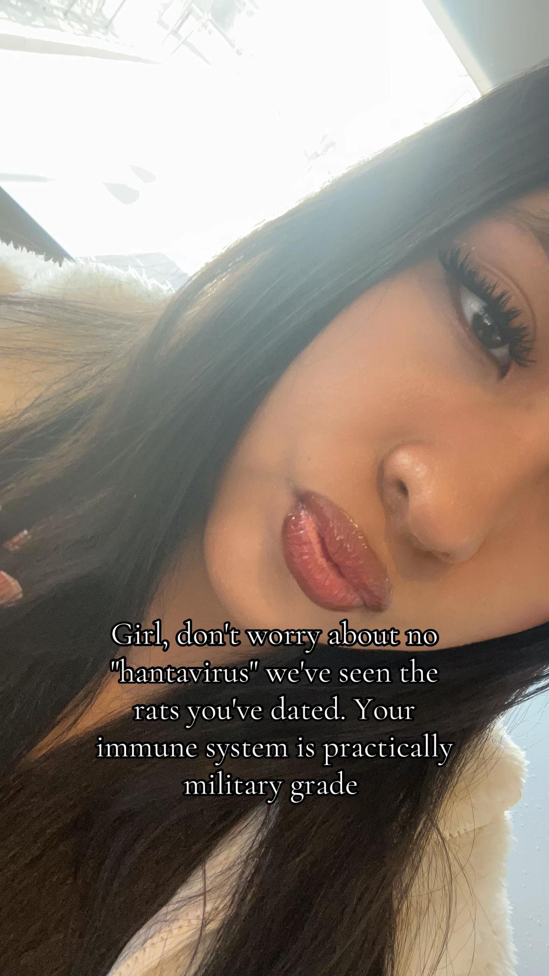 @Laura ♱