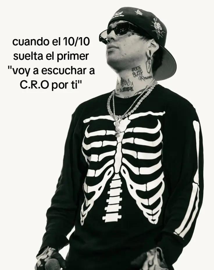 @♫︎