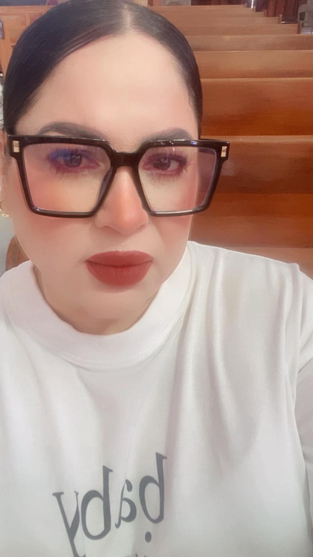 @DANIELA VEGA