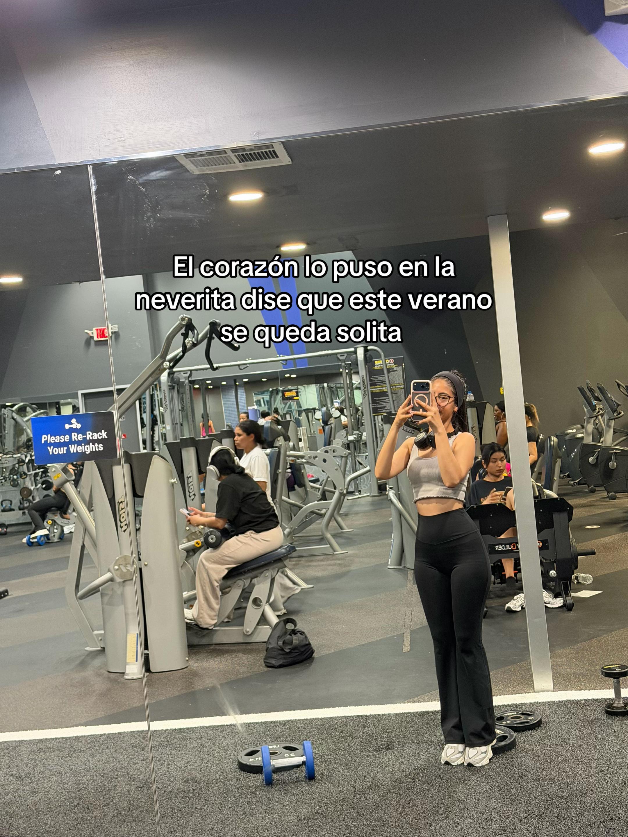 @R A Q U E L