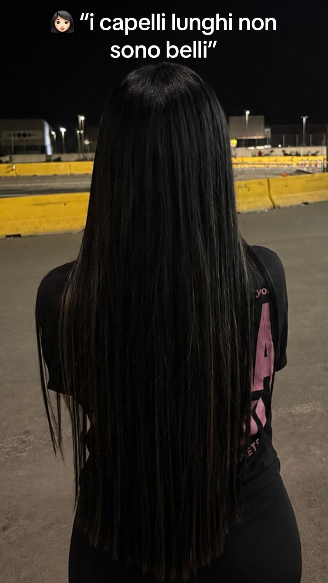 @🖤 𝓫𝓻𝓪𝓽𝔃