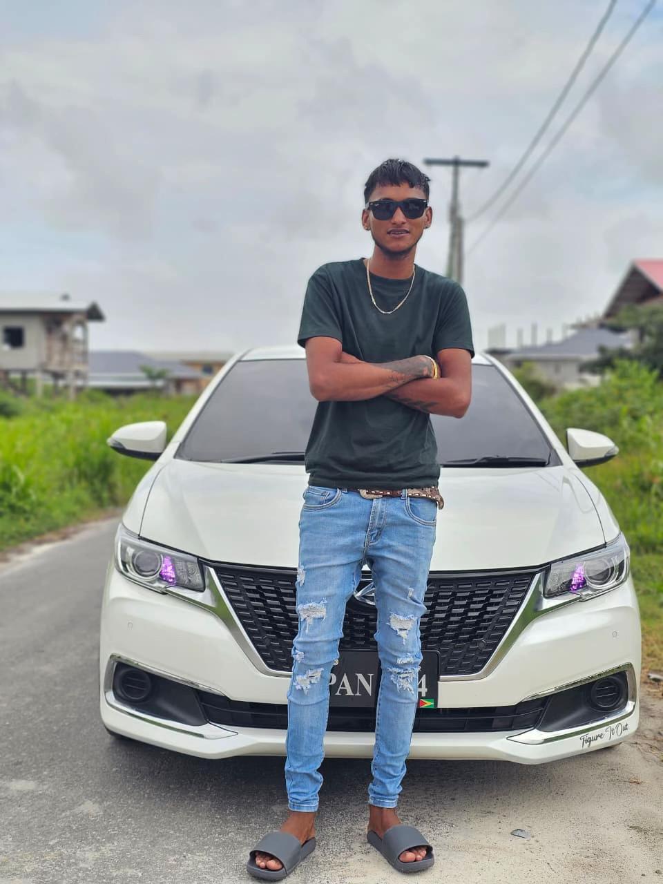 @.ITZVICKASH_🇬🇾/🇧🇧