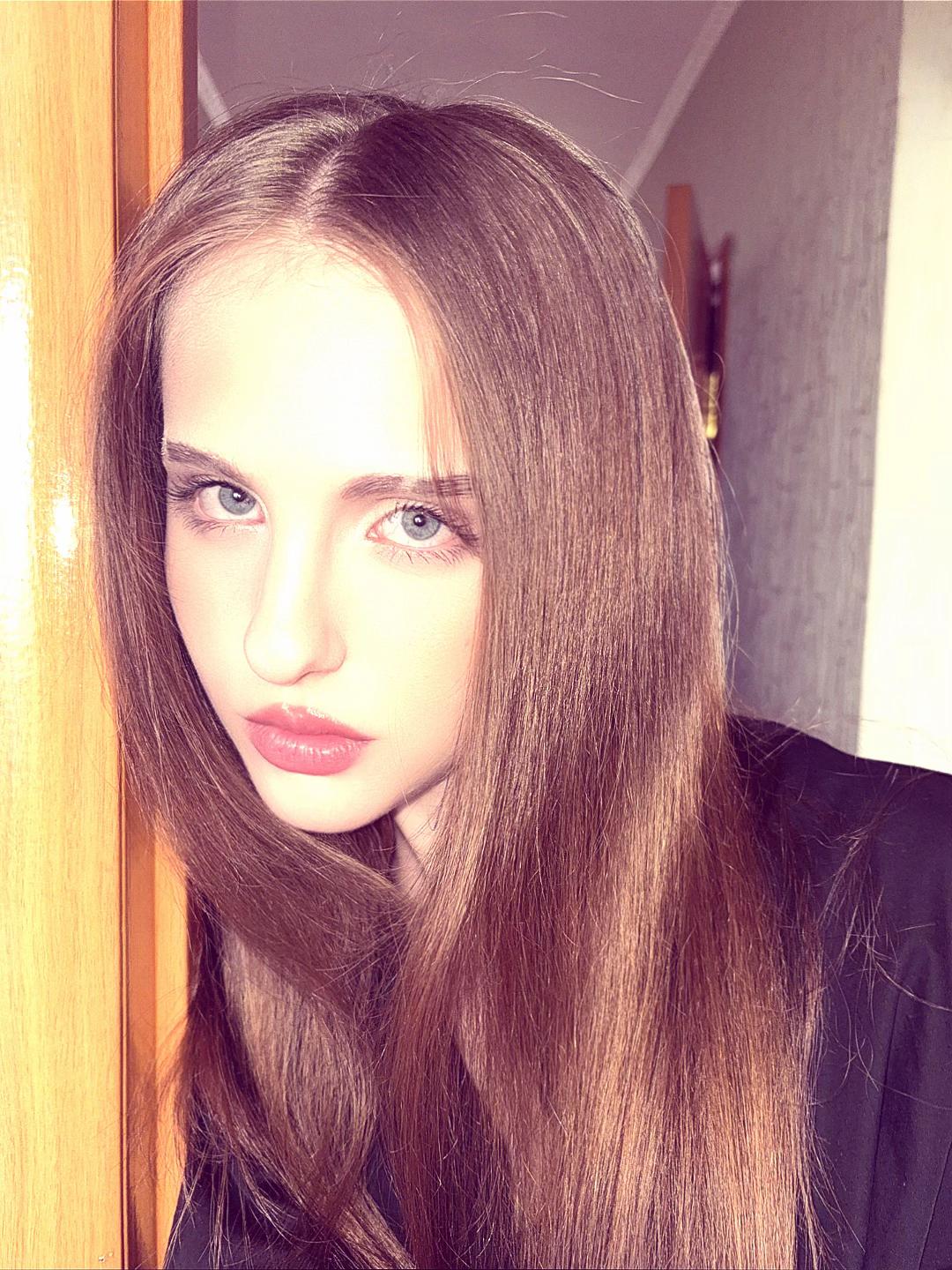 @🧚🏻&zwj;♀️