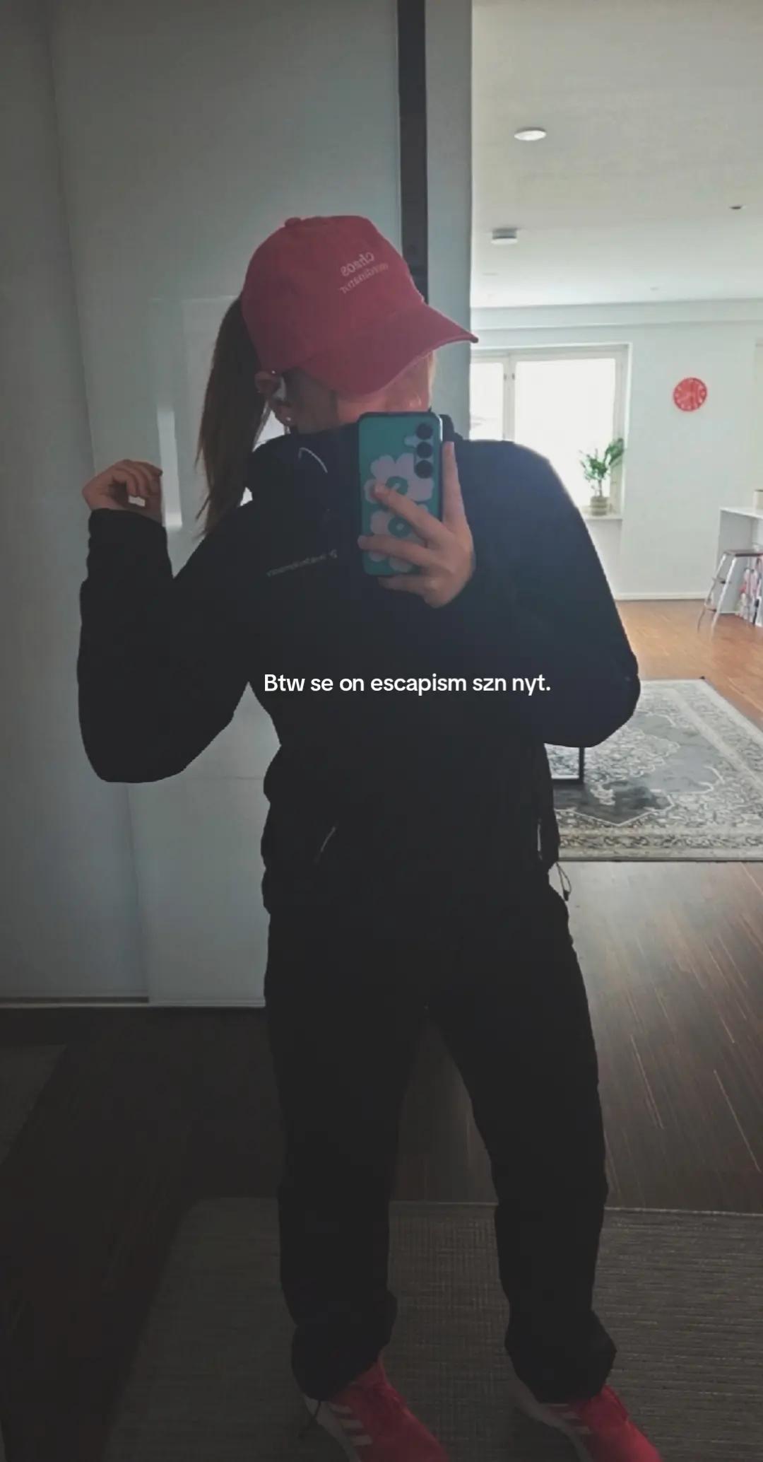 @Sari