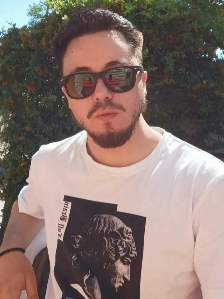 @Sebastiàn Puga