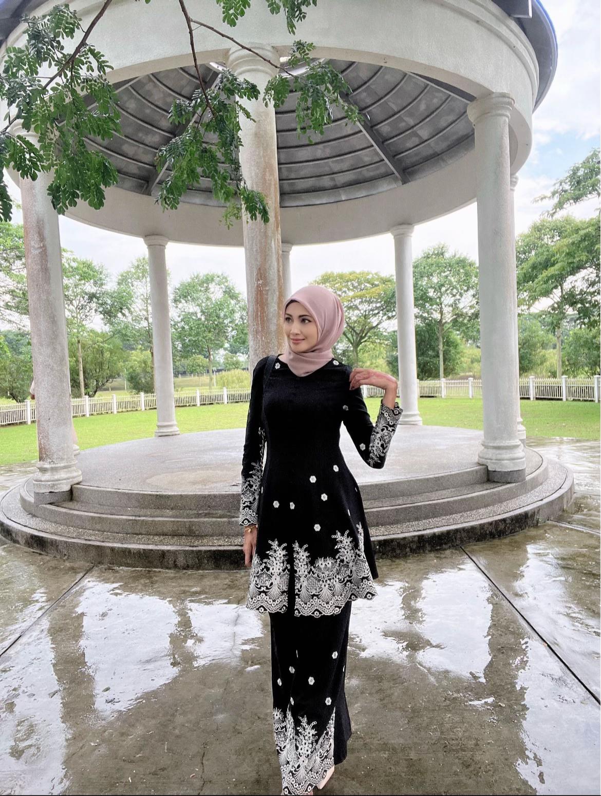 @Azreen❤️&zwj;🔥