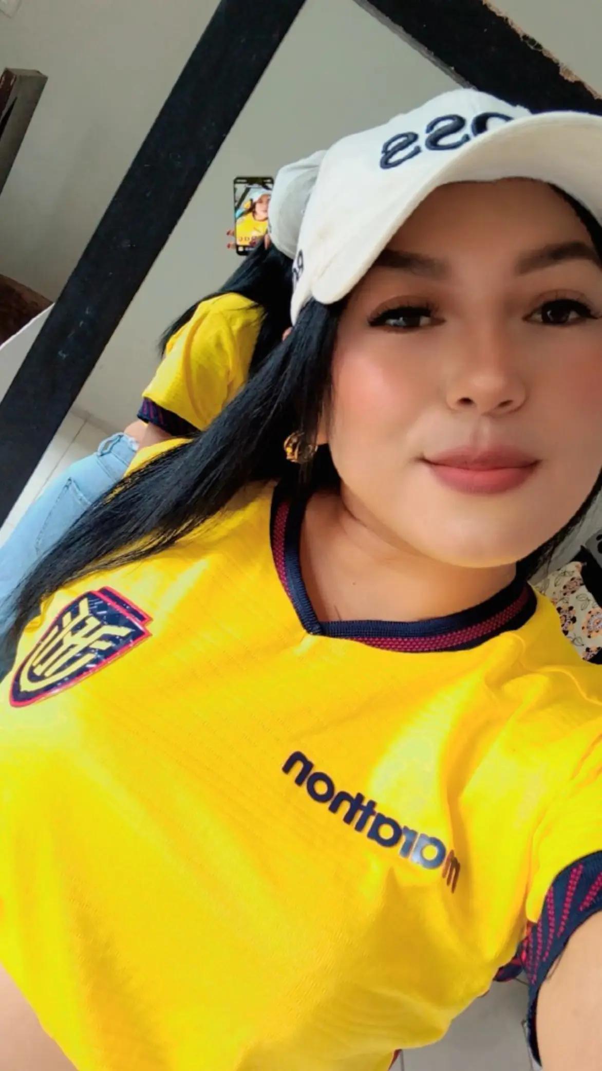 @Vivi🤎