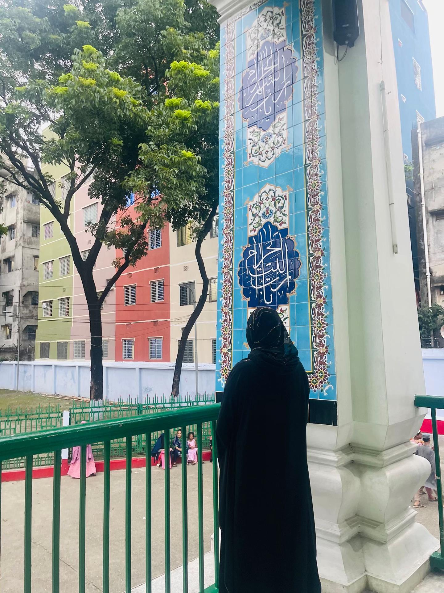 @Pakhi 🕊️