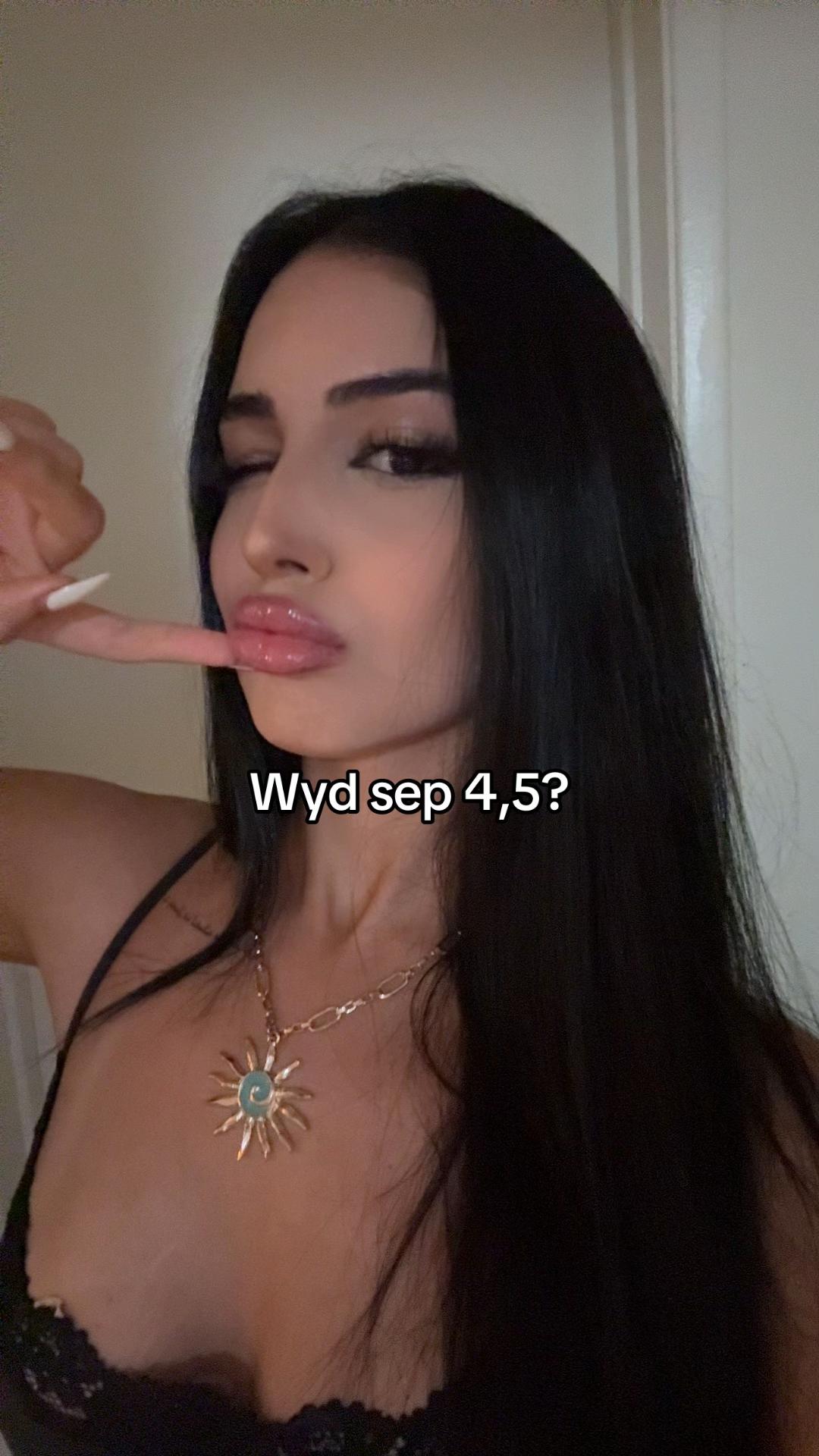 @Ava