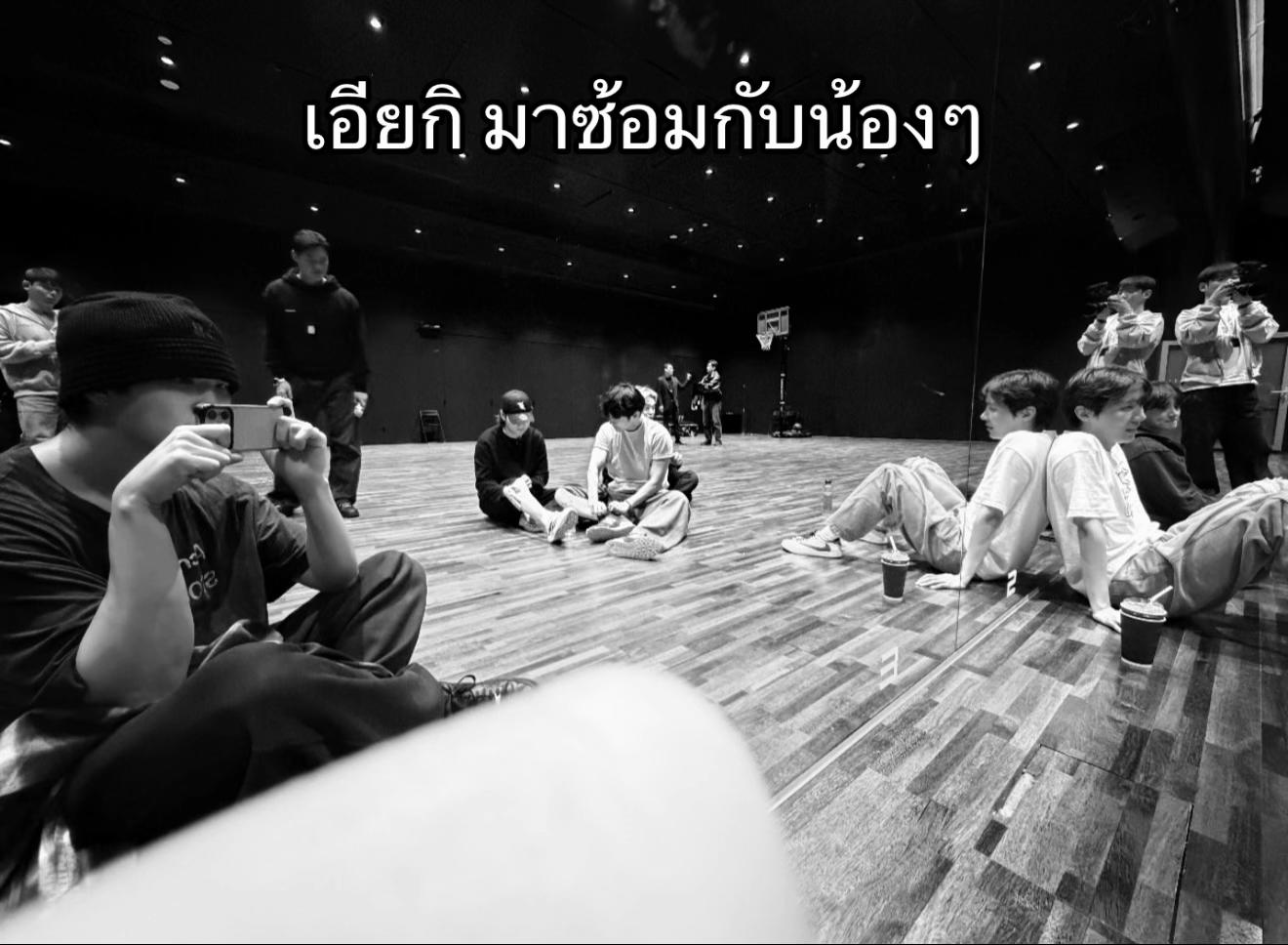 @Rest ! มามี๊ของทังงี่ 🐱