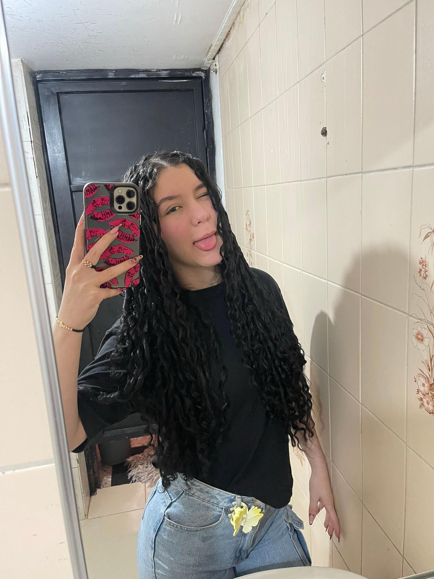 @Fer.✨
