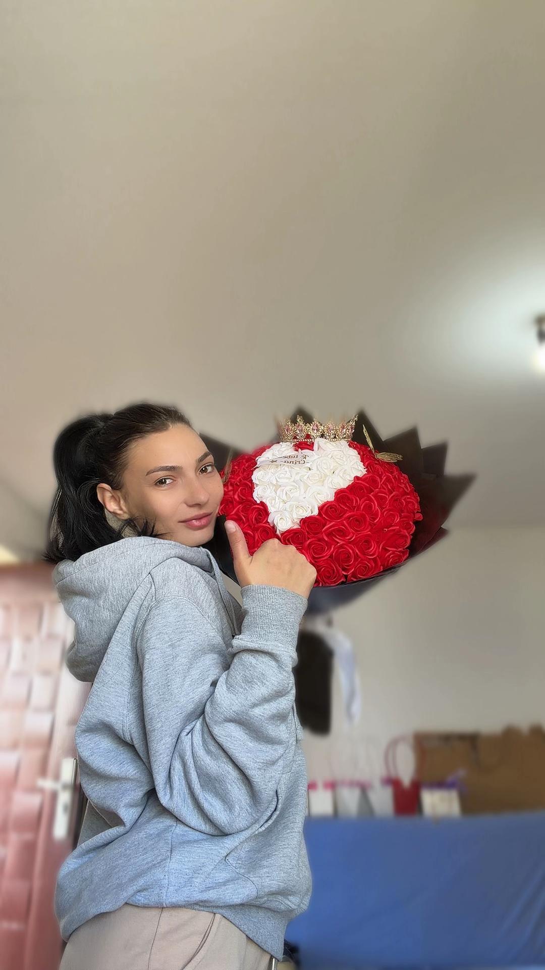@Handmade by Nico 🌹