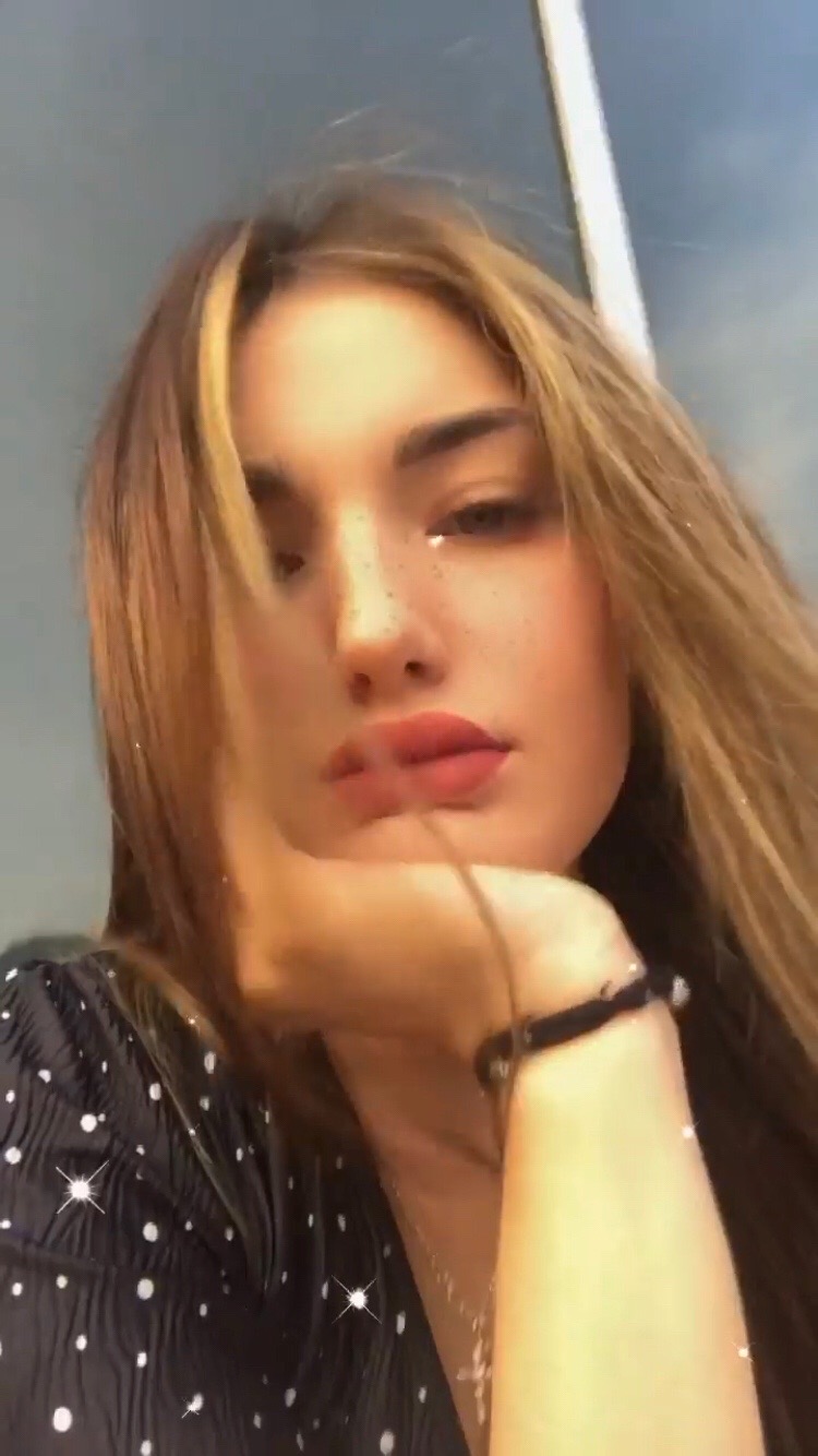 @Nelya7337