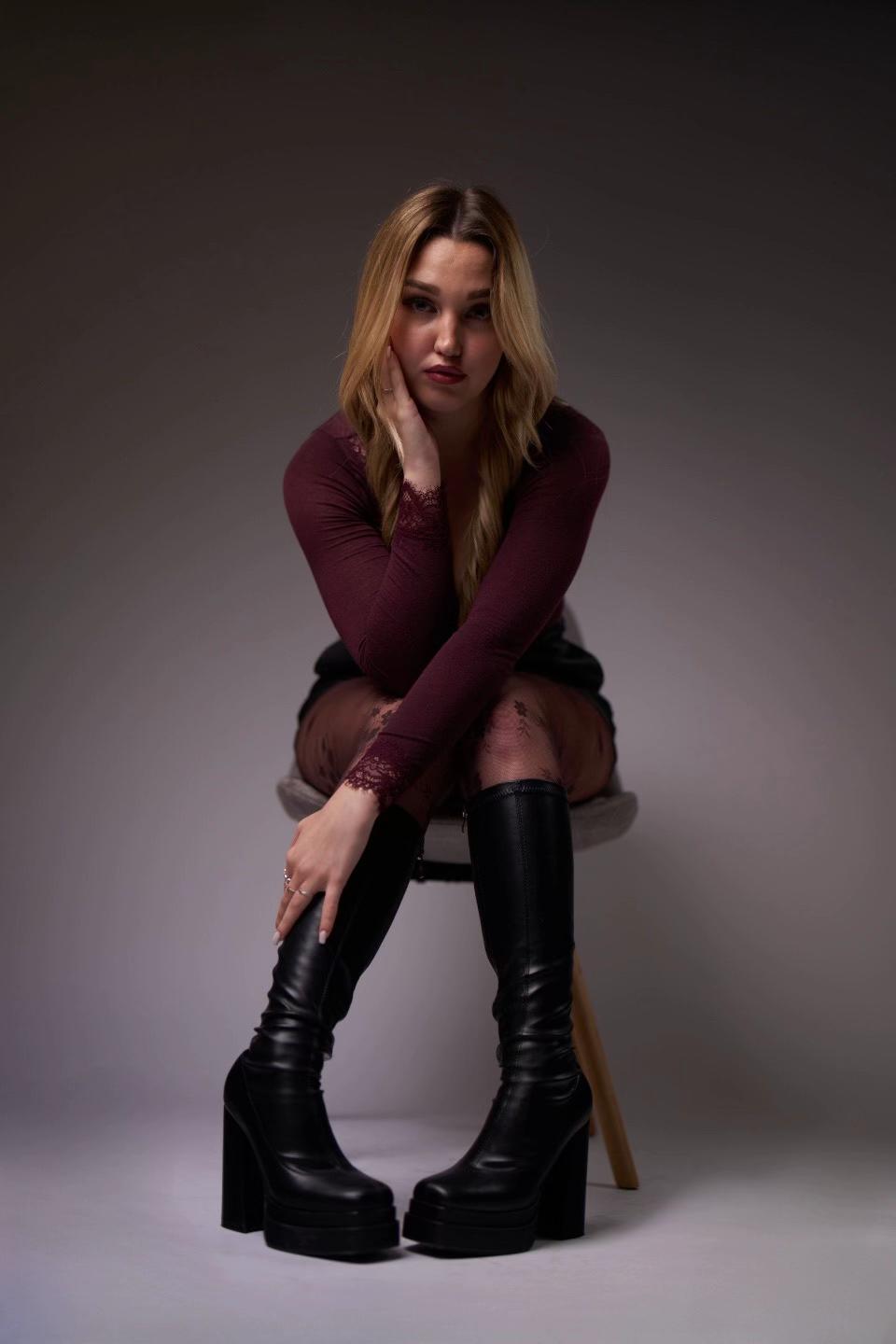 @Kata Koronczai