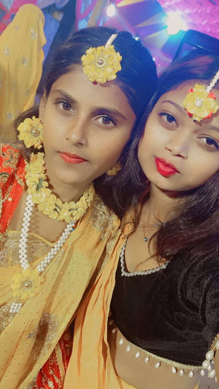 @Chandrika💫💗😎