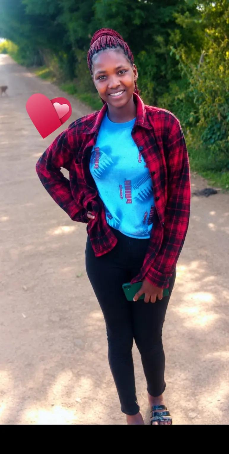 @Lexy Kakuu 🇰🇪 ❤️