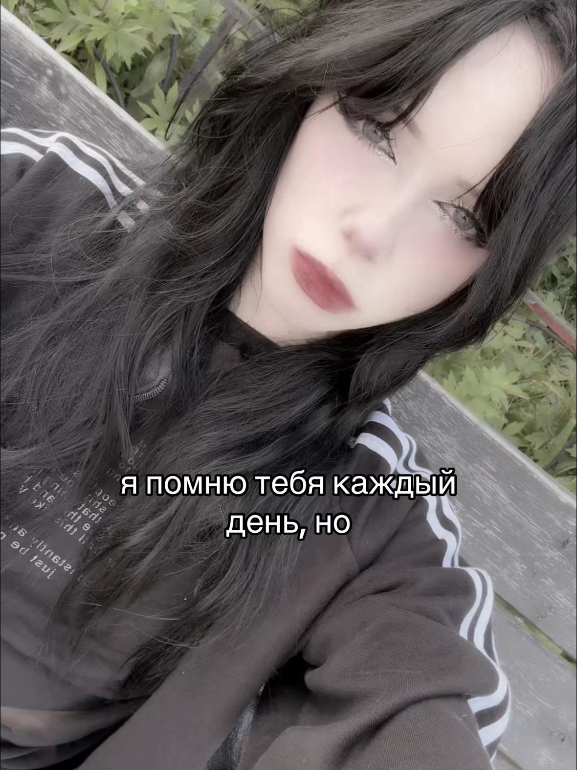 @mяuroz ⊹ ࣪ ⑅ ౨ৎ