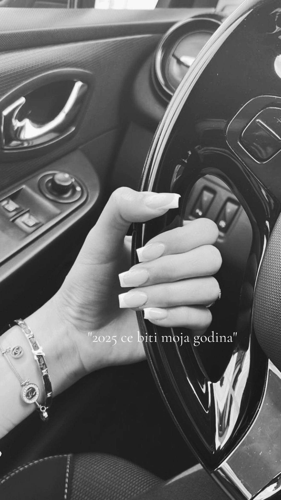 @user028292890