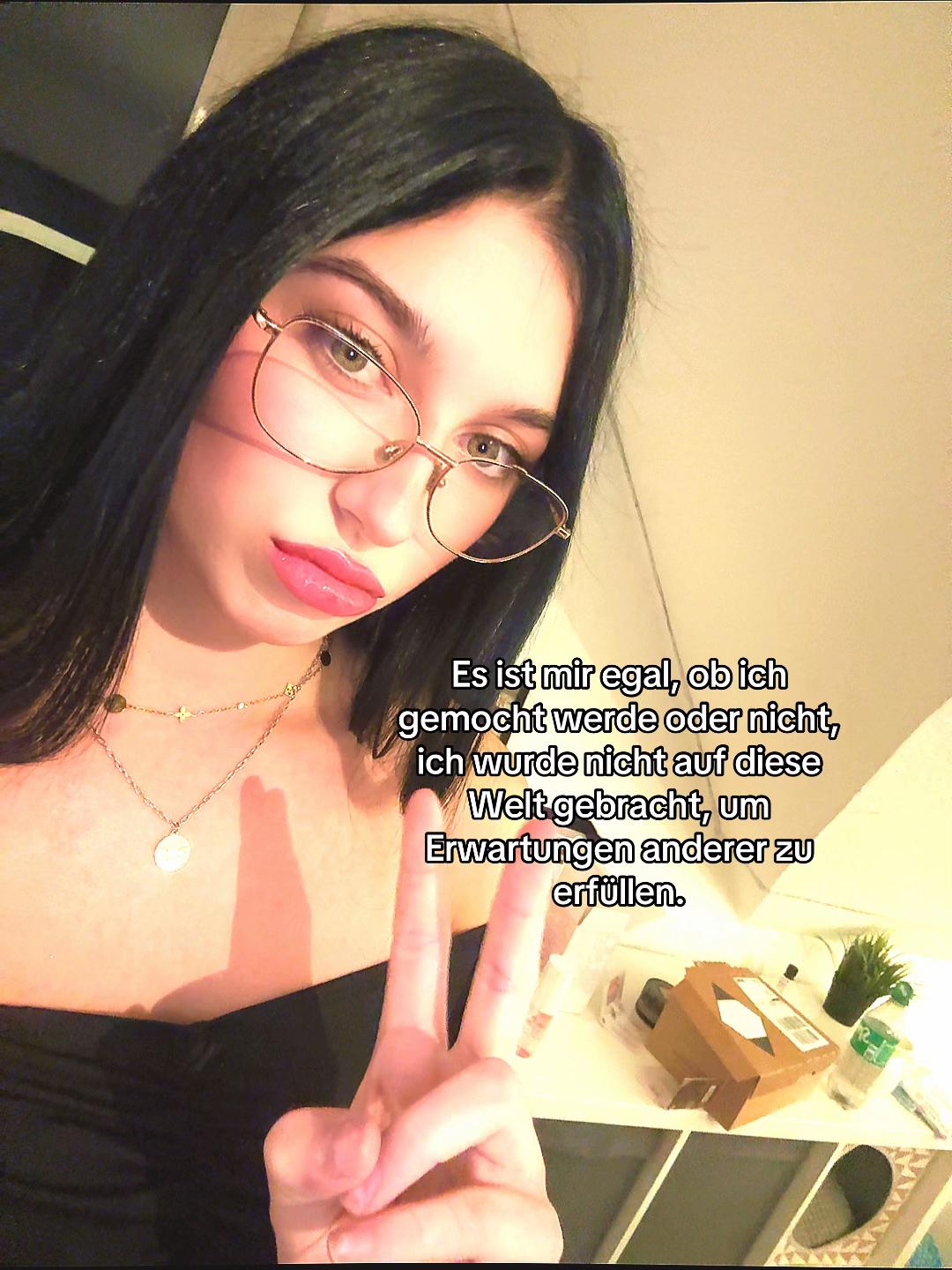 @sarahfnsss